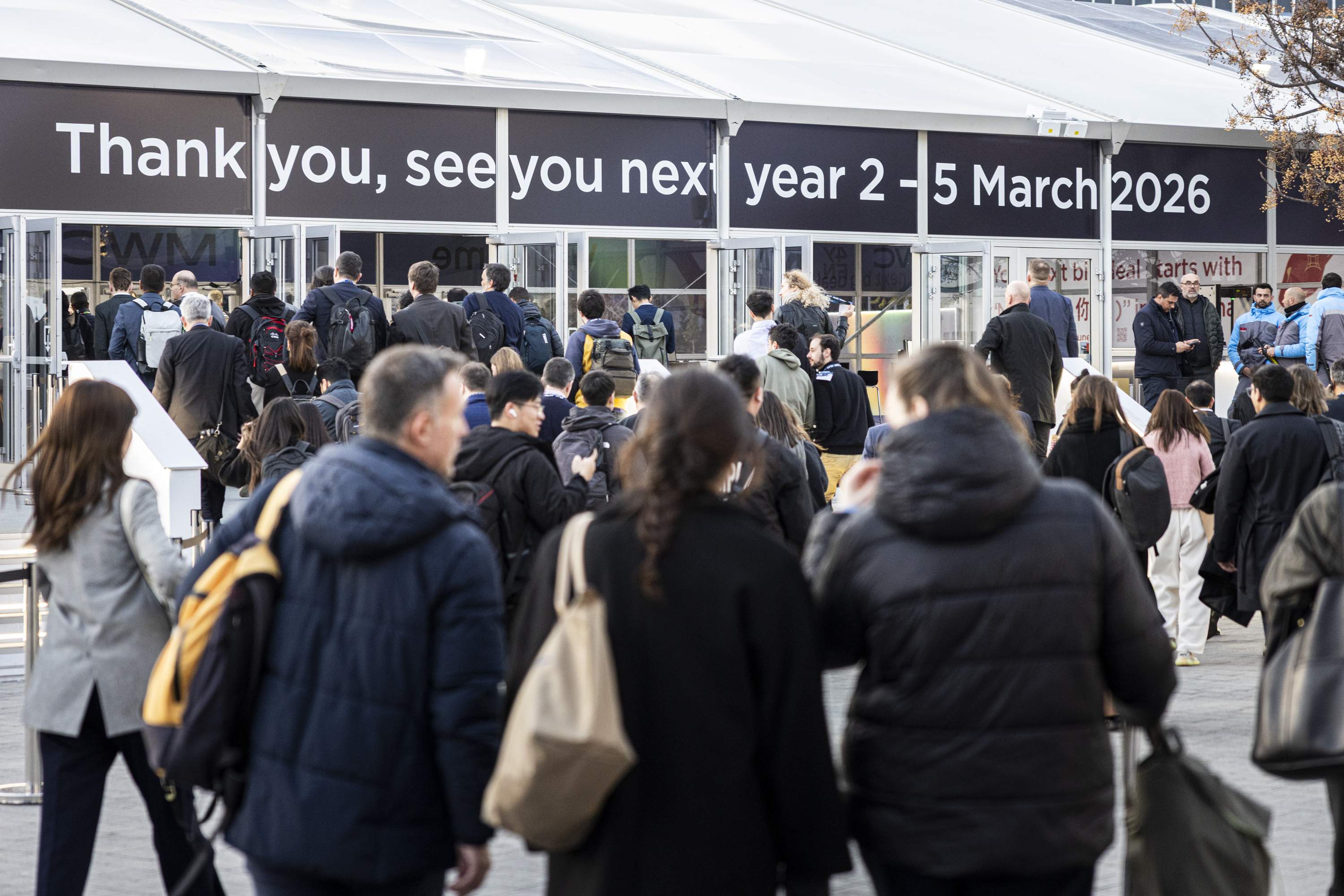 El MWC tindrà tres nous espais d’automoció, salut i aviació