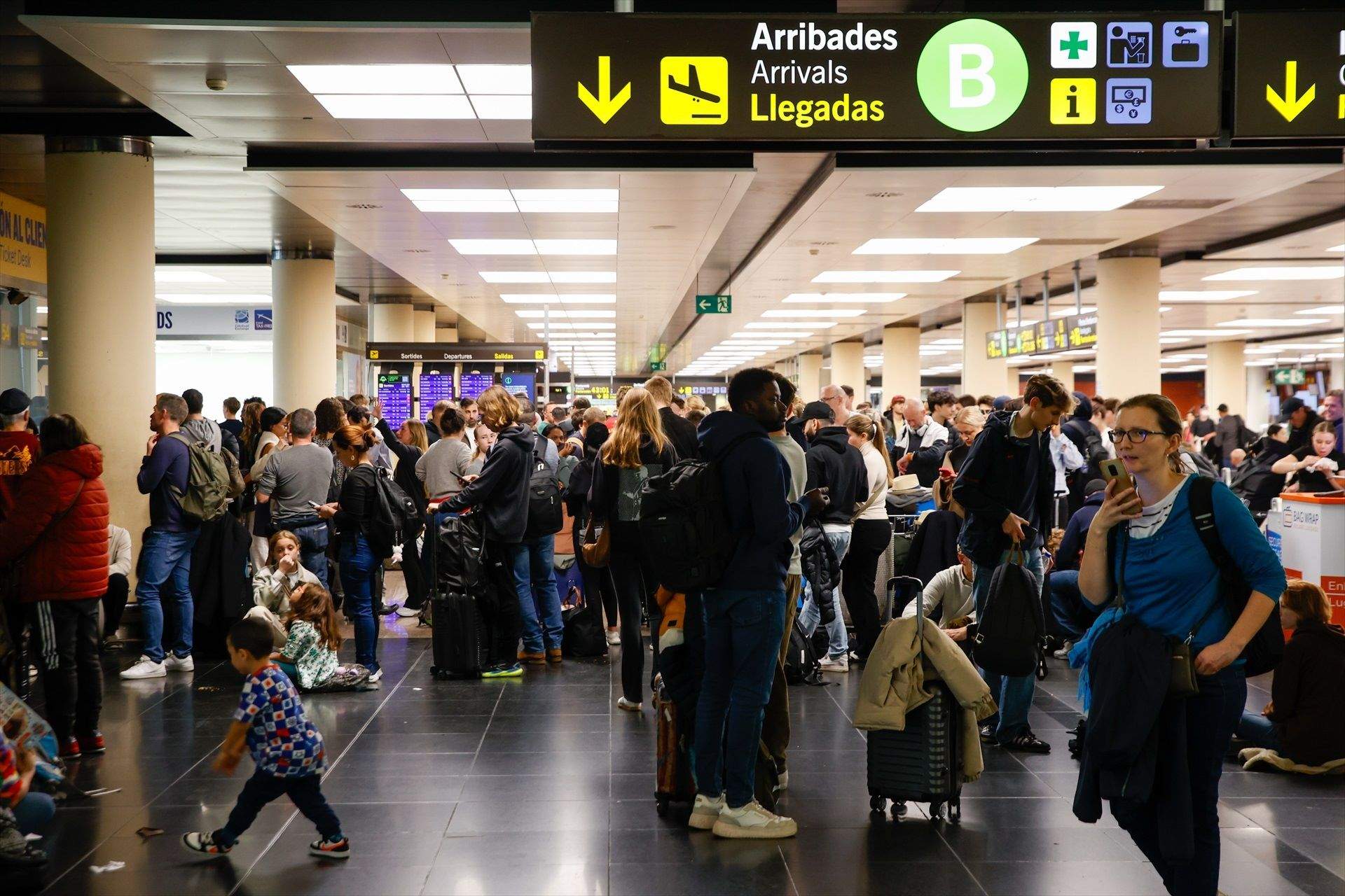 aeroport elprat interior europa press