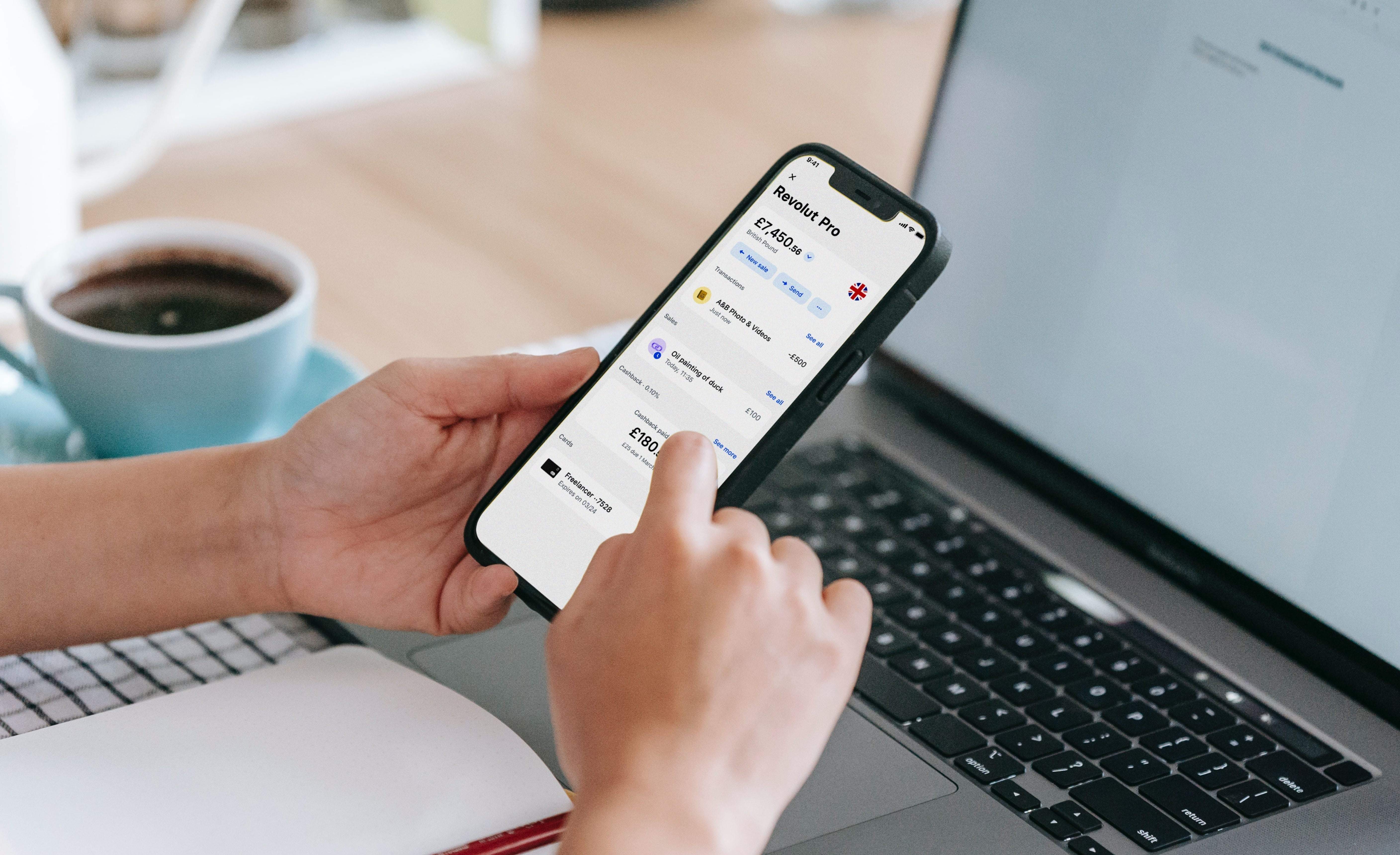 Revolut es llança a captar nòmines regalant el Pla Metall i un 2,27% TAE