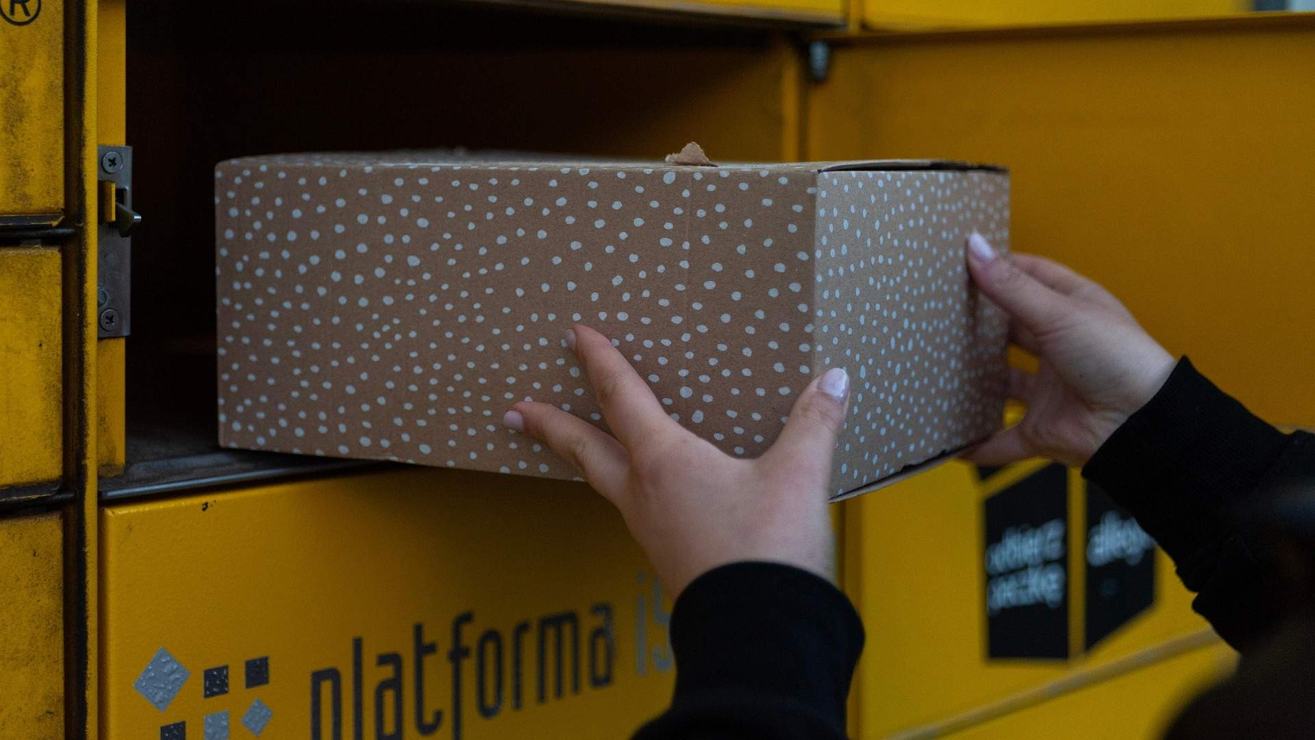 La mitad de los comercios de segunda mano online incumple la ley