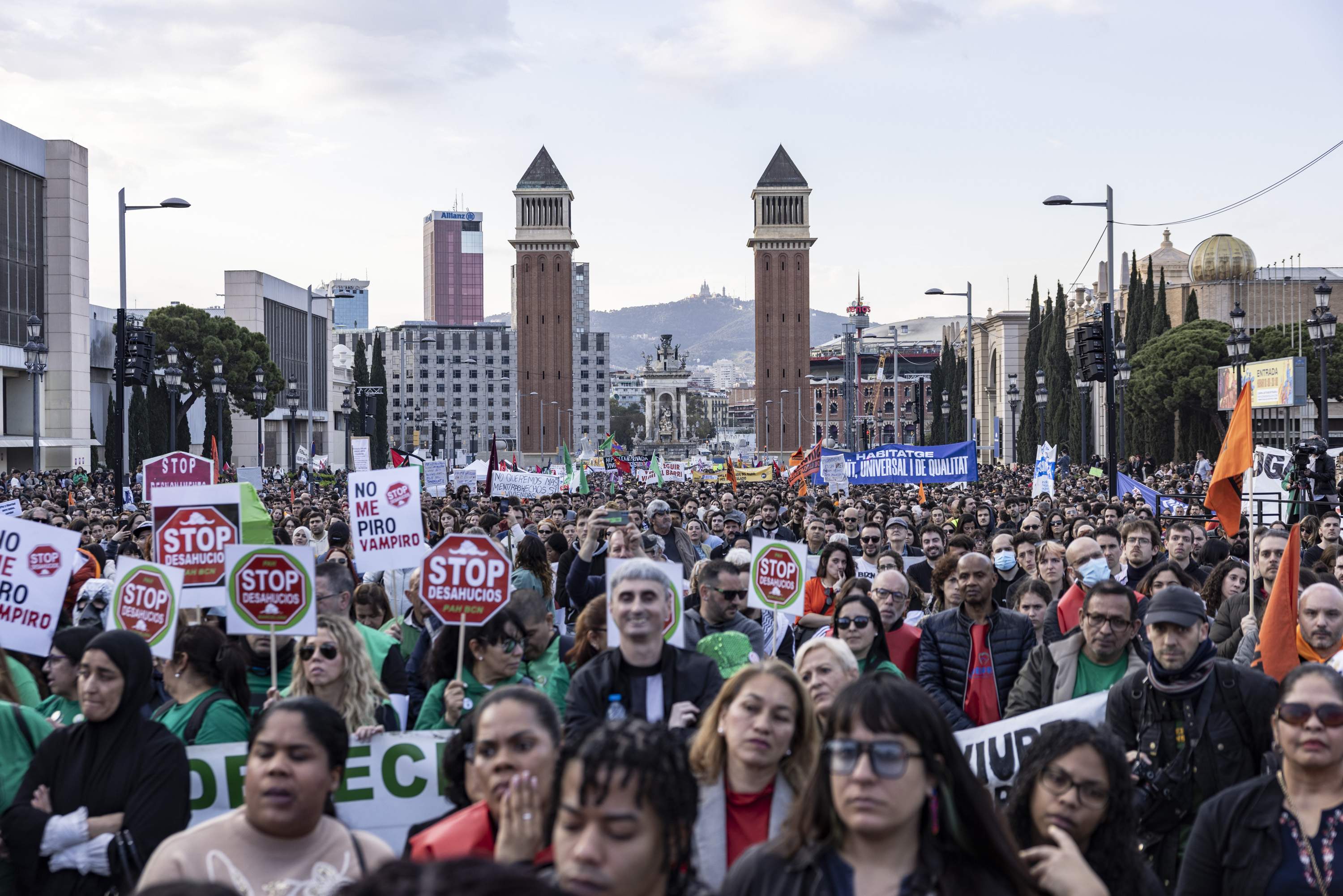 Neix la Confederació de Sindicats de Llogateres per aconseguir lloguers indefinits