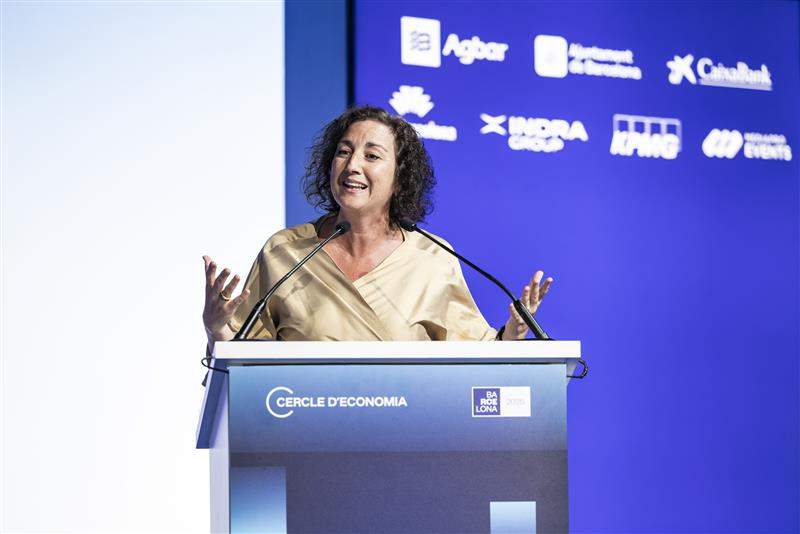 Alícia Romero reclama ayuda a los empresarios para impulsar la economía catalana