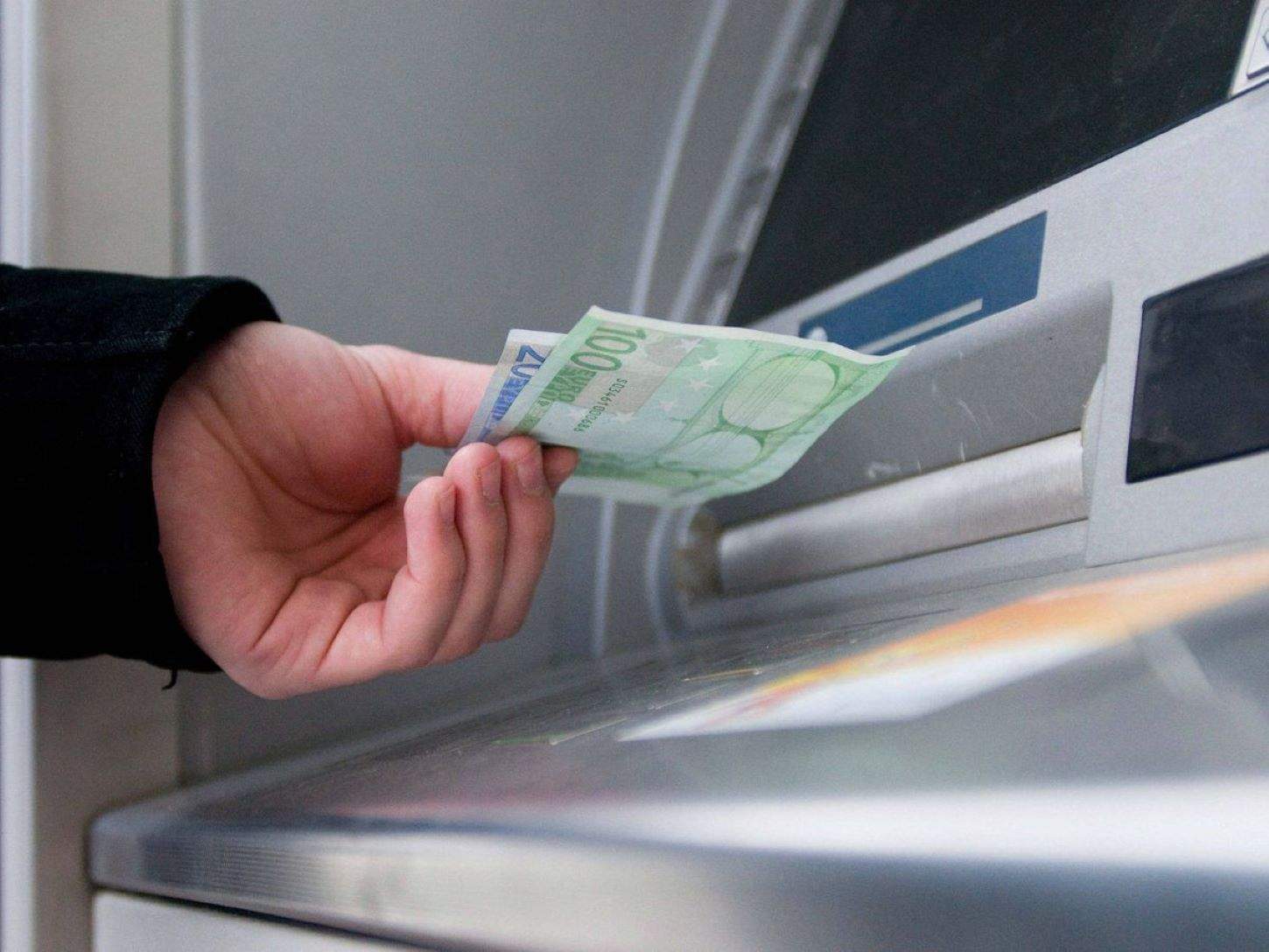 dinero cajero automatico efe