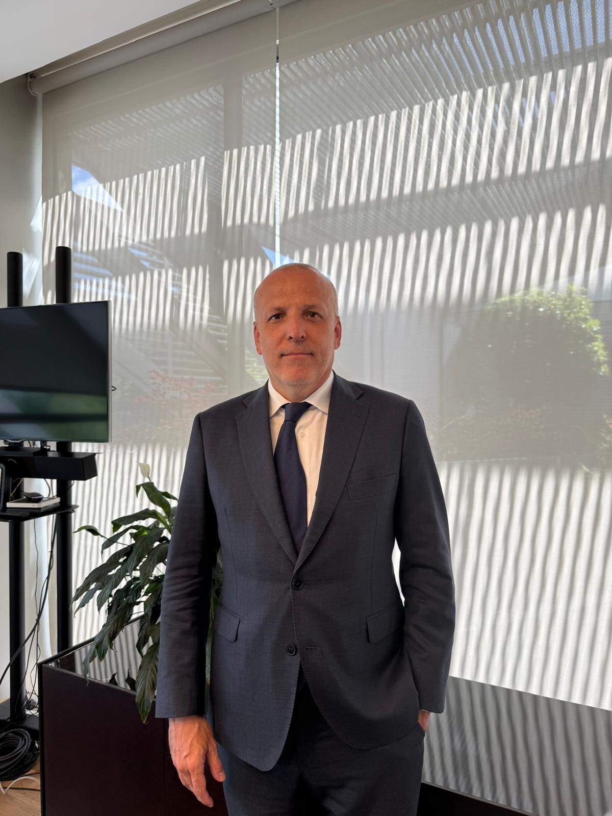 Enrique Lacalle fitxa el director del gabinet de Telefónica pel govern del Círculo Ecuestre