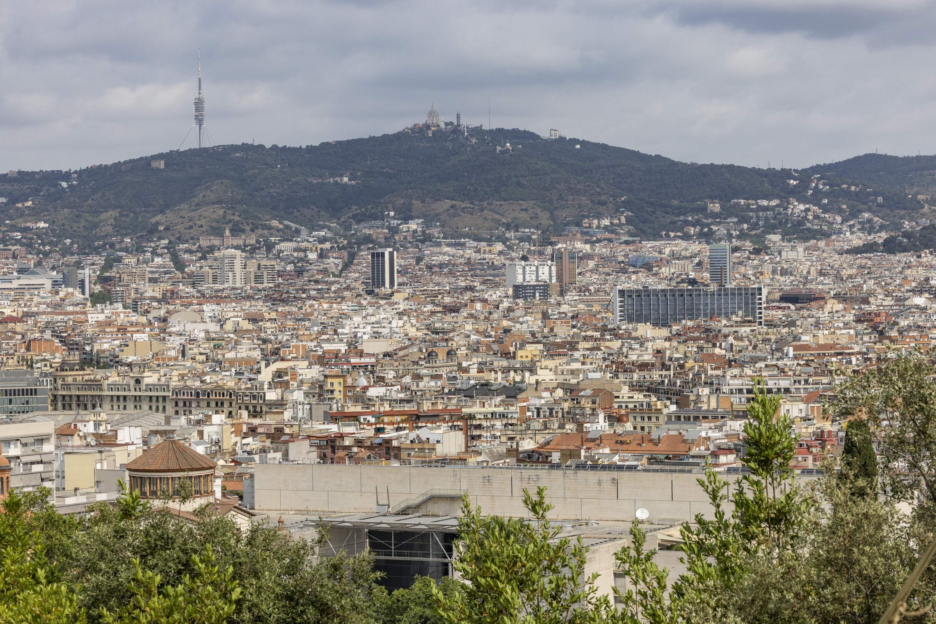La compravenda d'habitatge es dispara un 22% a Catalunya fins al juny amb 10.000 operacions més