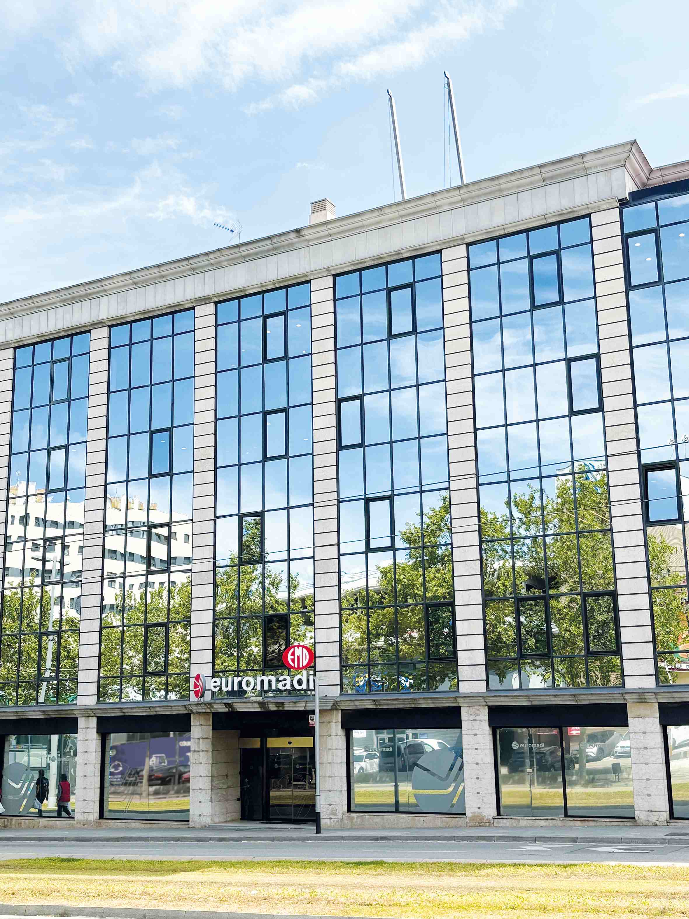 Euromadi, la central de compras de gran consumo, tiene una facturación agregada de 32.000 millones Euromadi, la central de compras de gran consumo, tiene una facturación agregada de 32.000 millones