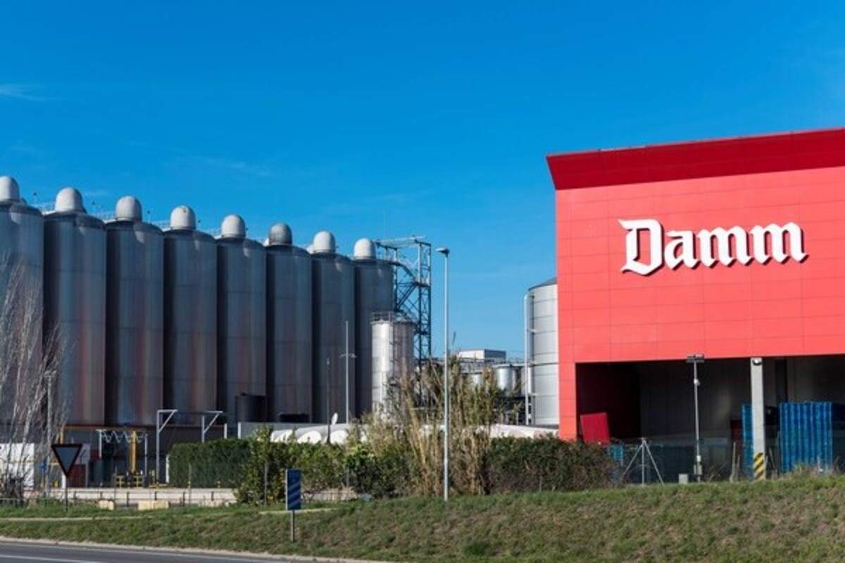 Damm gana 175 millones de euros, un 35% más, con unas ventas de 2.025 millones