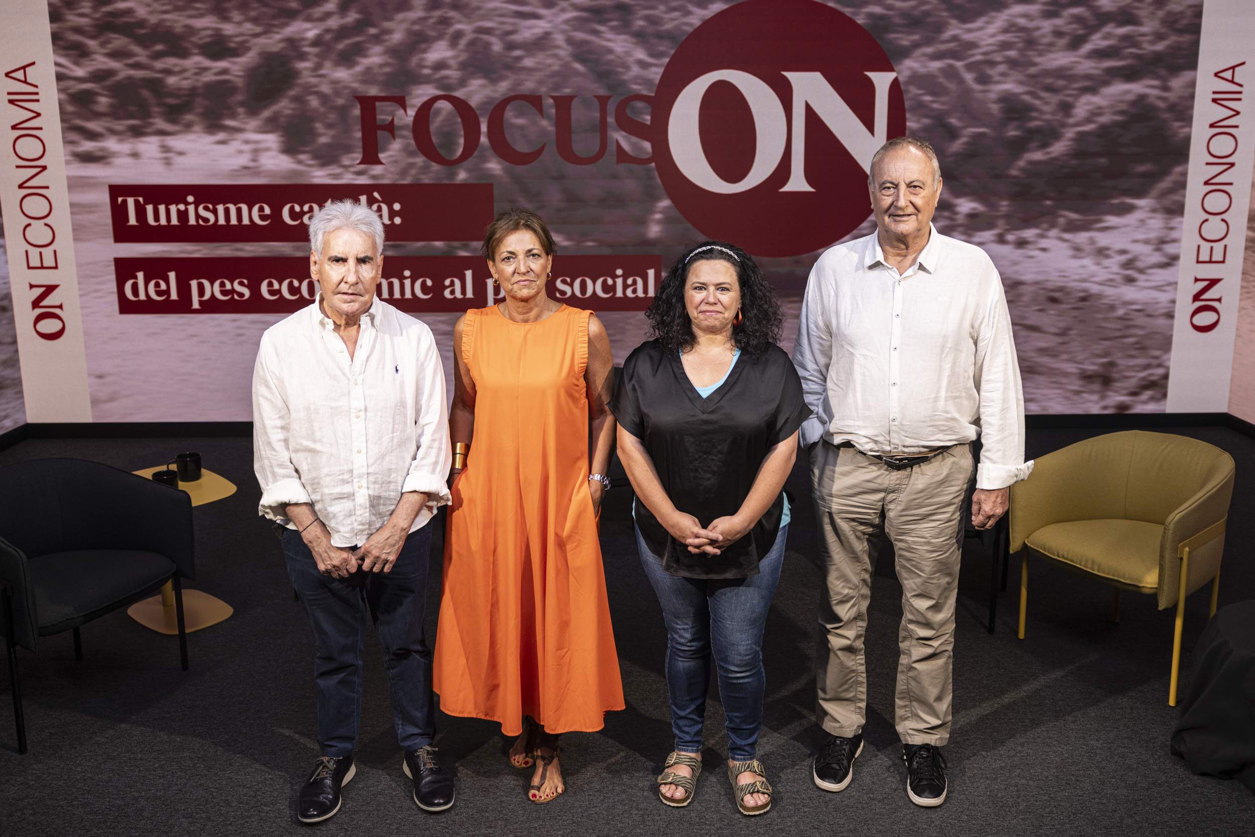 La prohibició dels pisos turístics fractura el sector