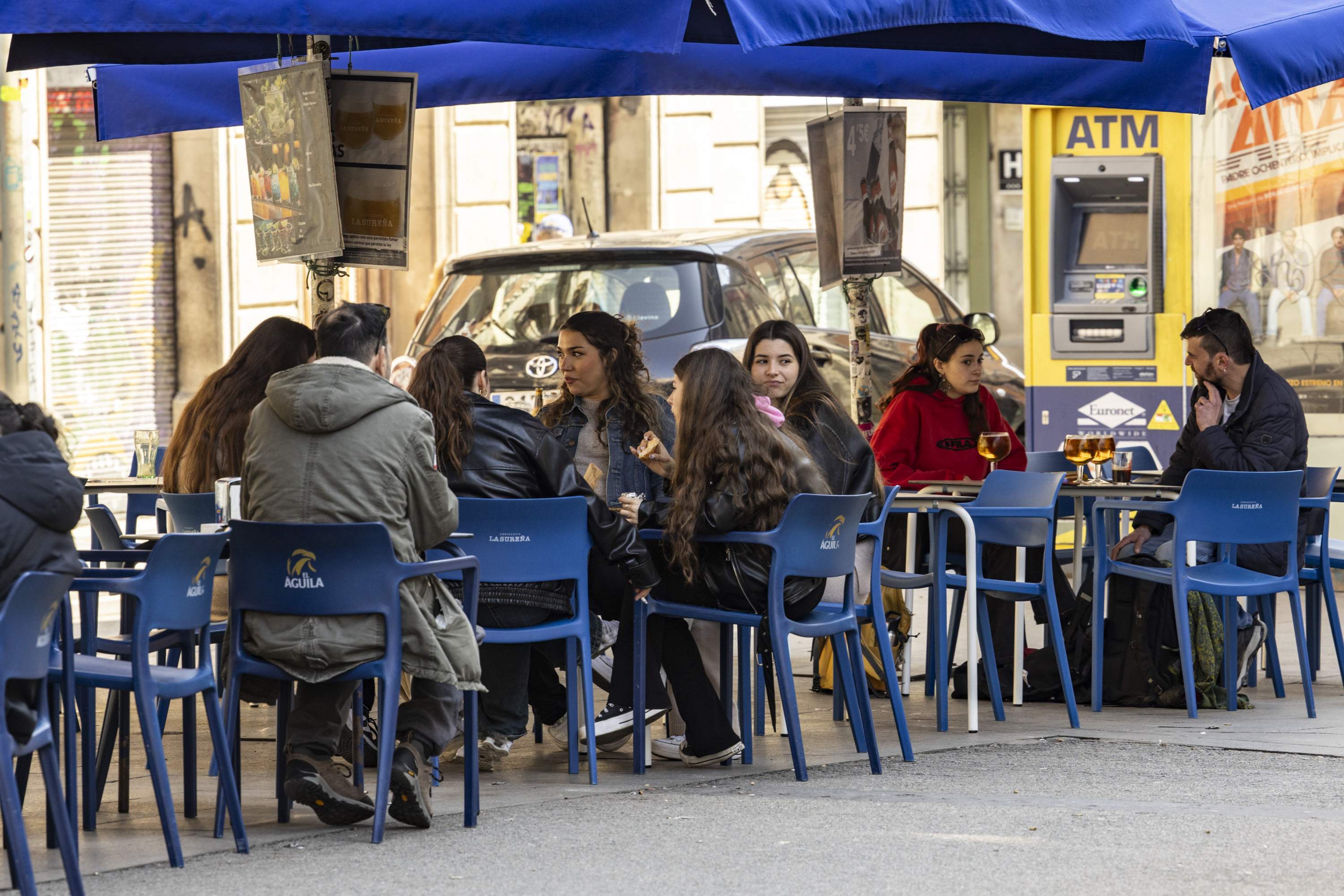 Famílies i empreses relleven l’administració i les exportacions com a motor de l’economia catalana