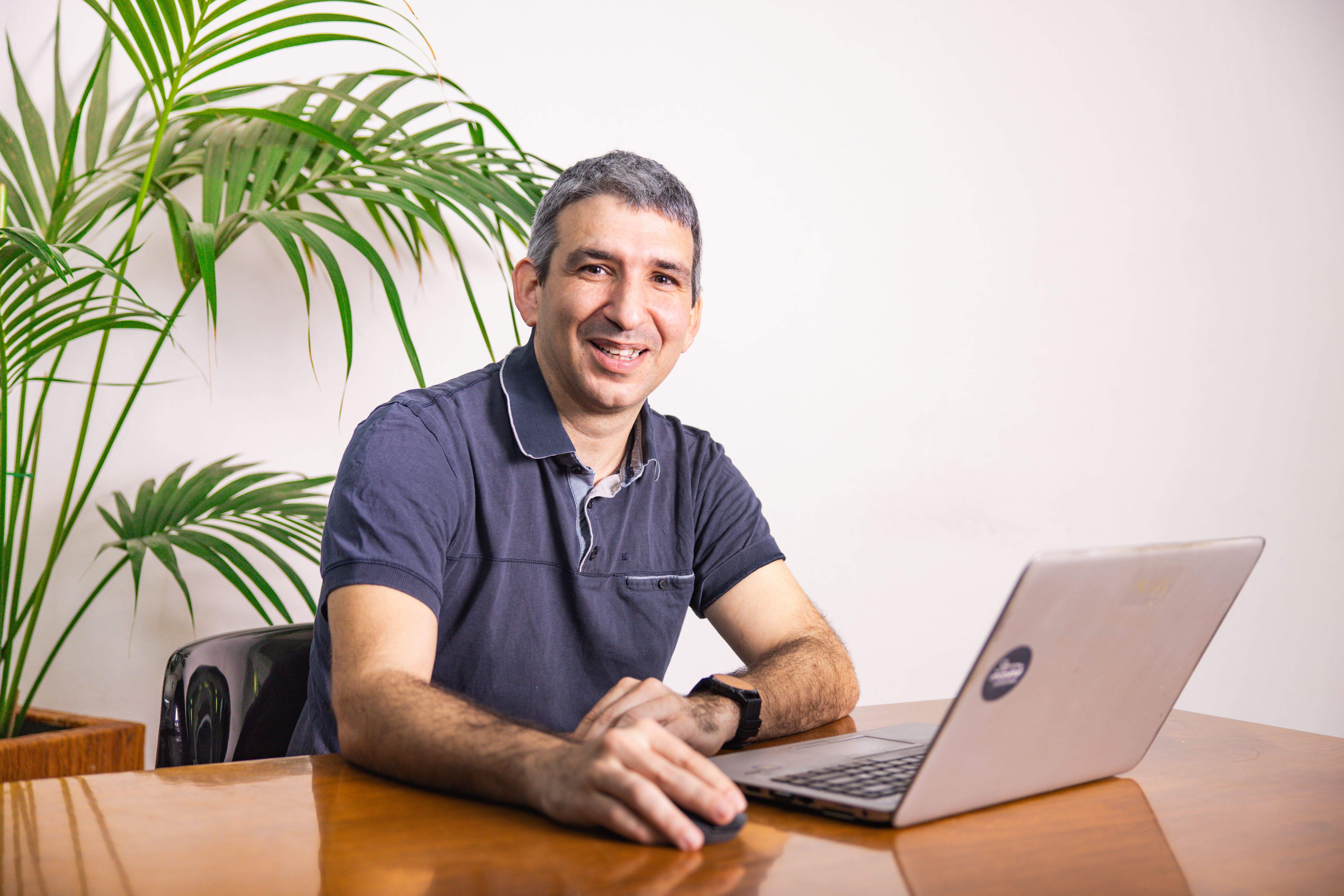 Bernat Alcolea Responsable Gestió Econòmica somconnexio