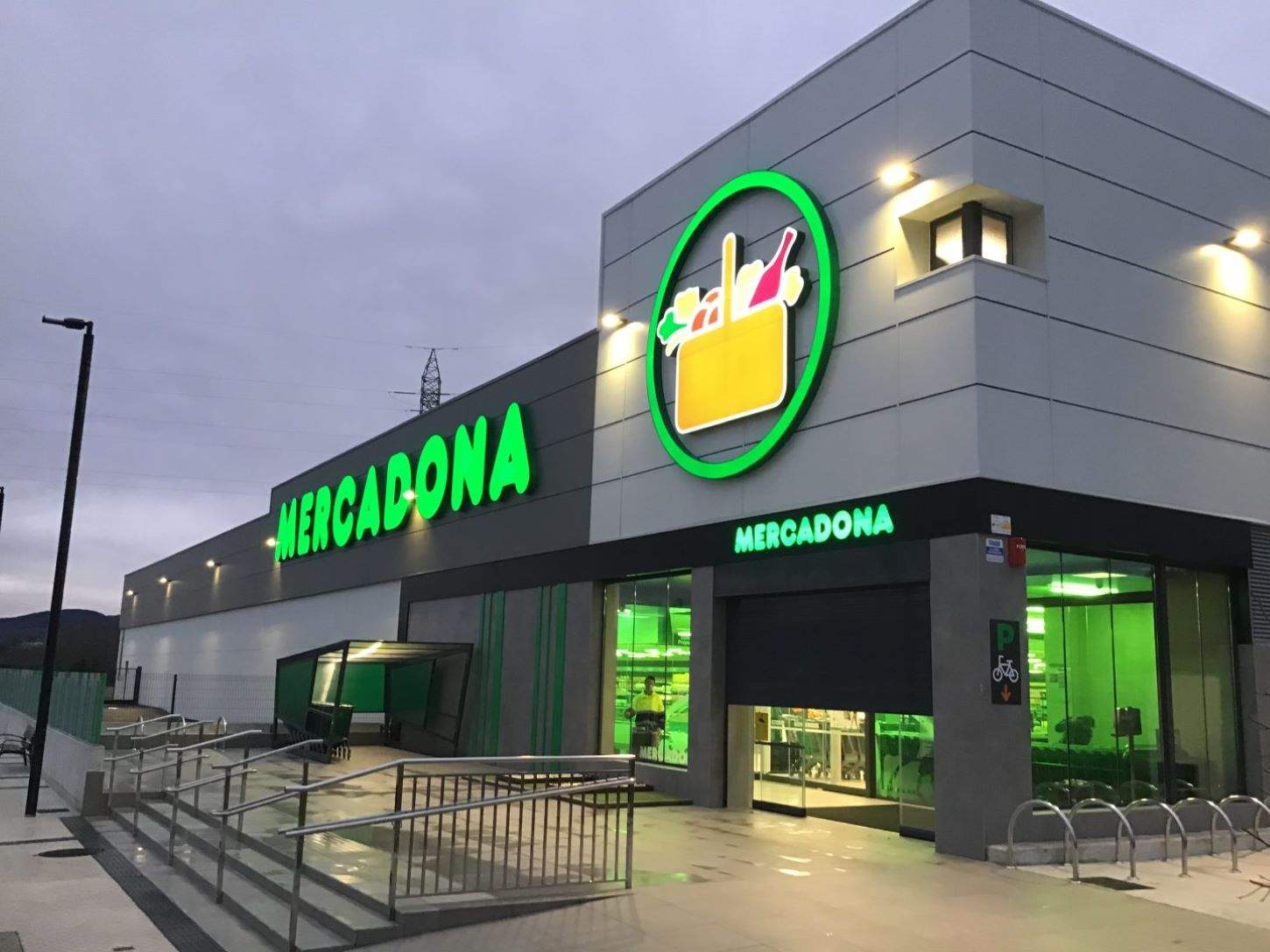 mercadona exterior supermercado