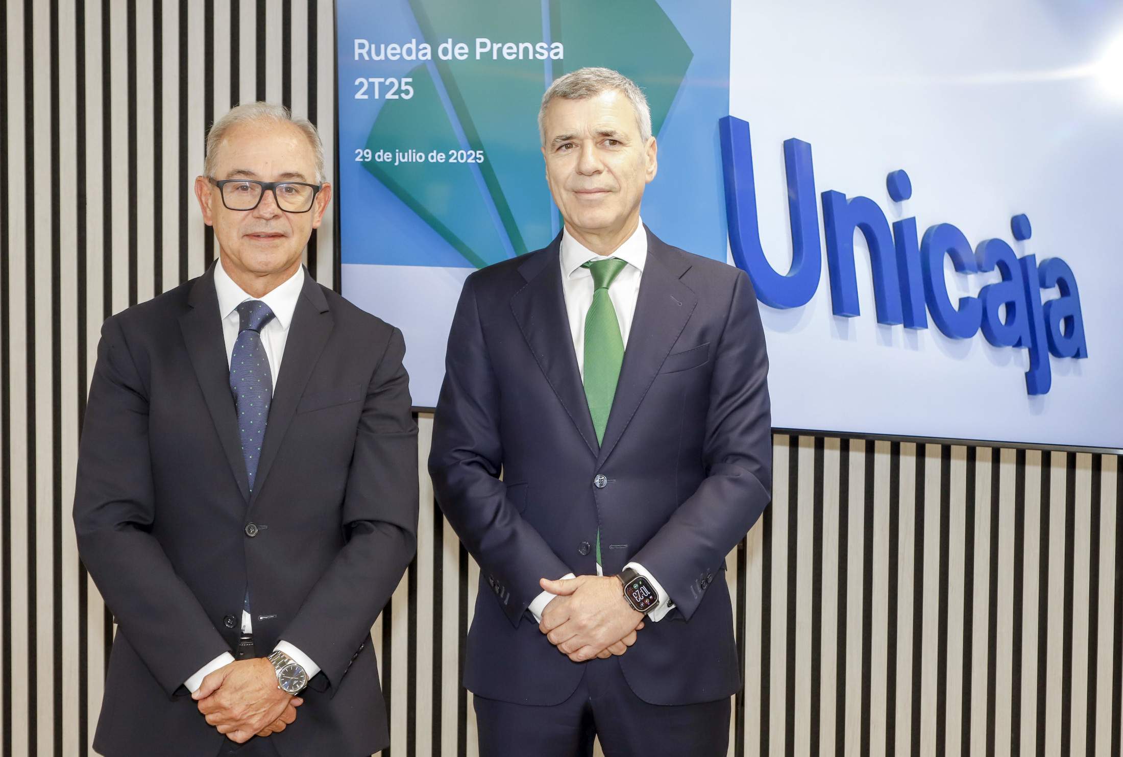 Unicaja quiere seguir en solitario, sin el Sabadell, tras 10 años de fusiones