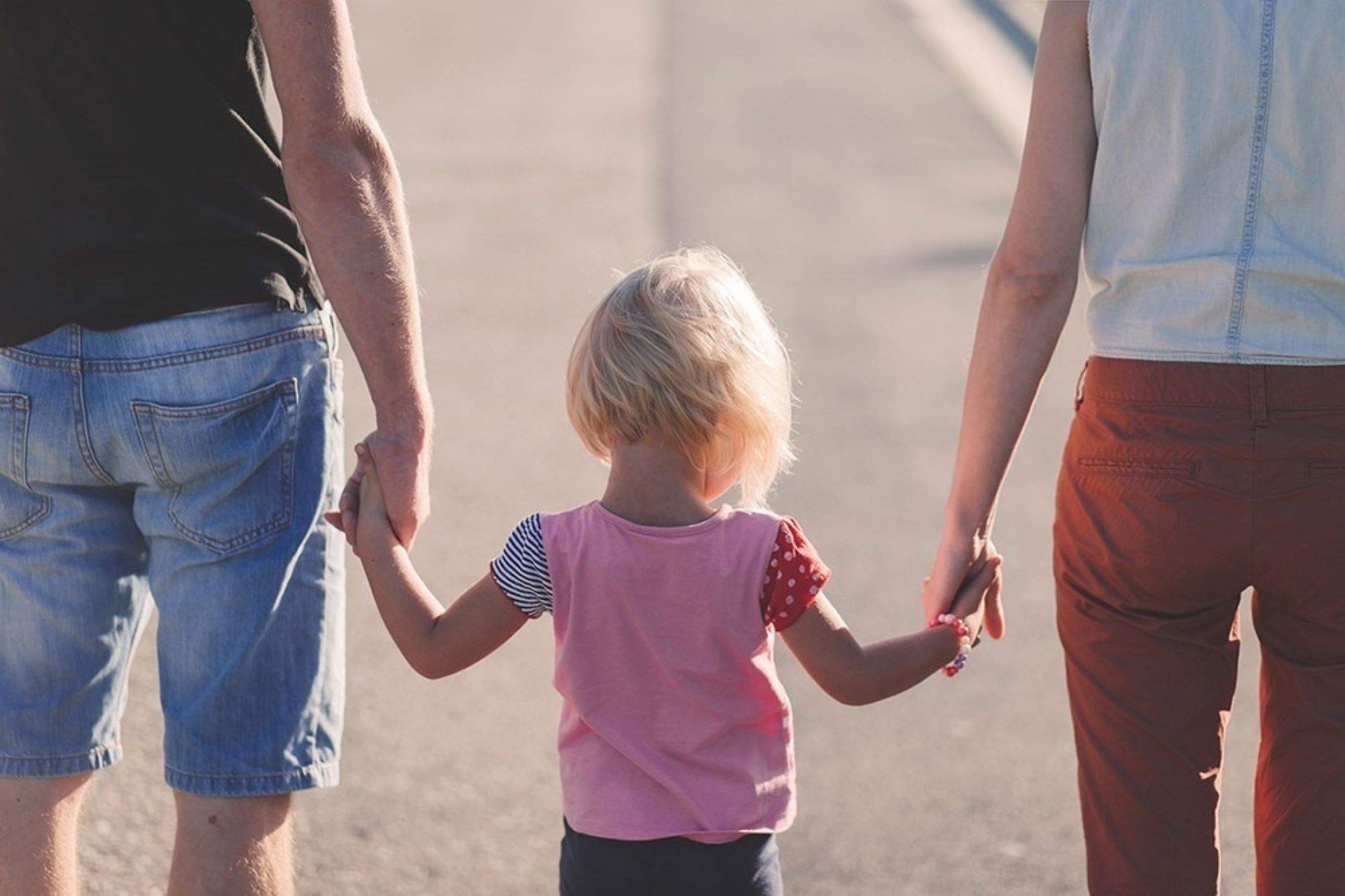 Europa multa a España con 6 millones por la falta de conciliación en los permisos de paternidad