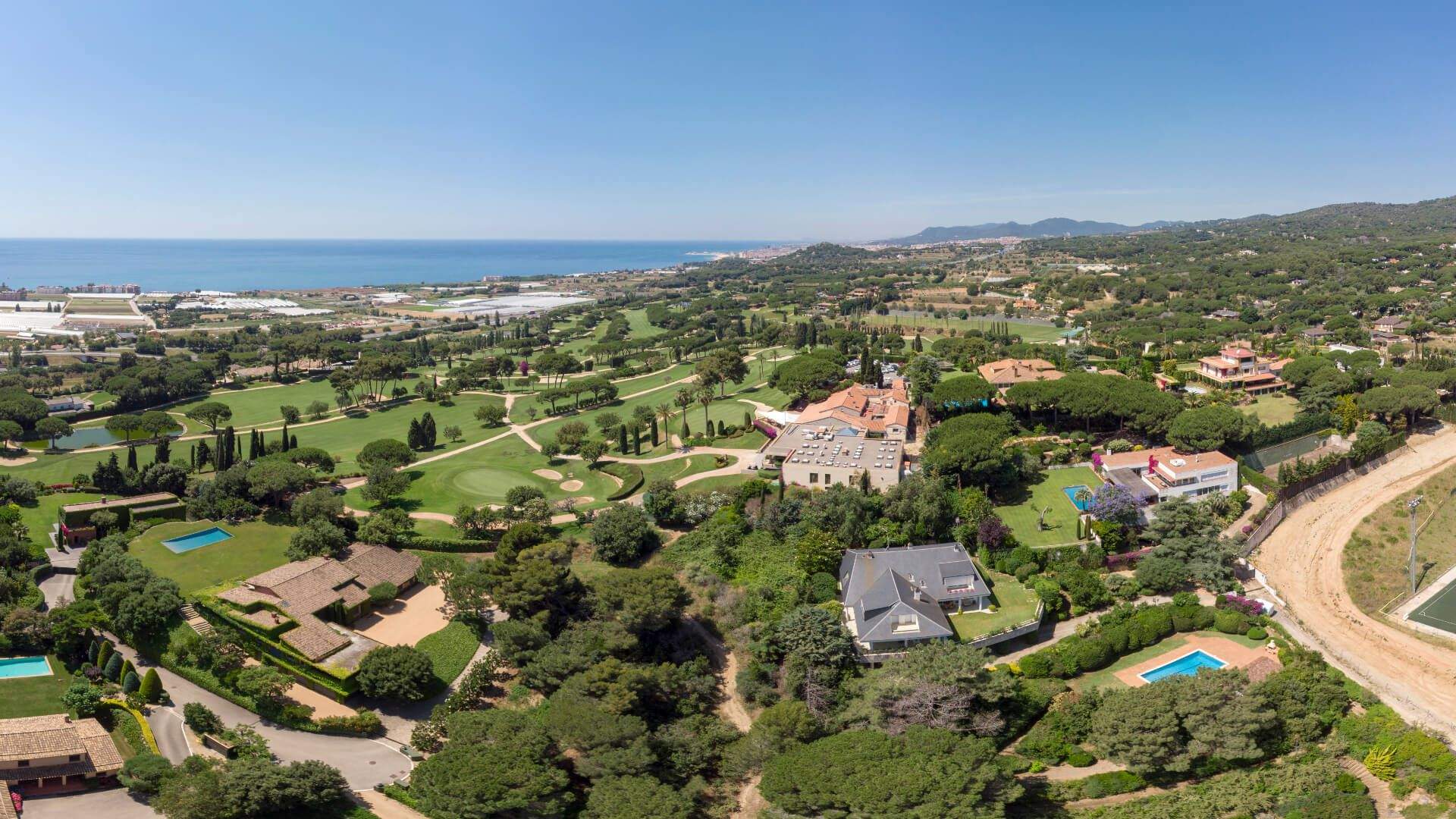 El municipi del Maresme que té un carrer entre els 3 més cars d'Espanya per comprar un habitatge