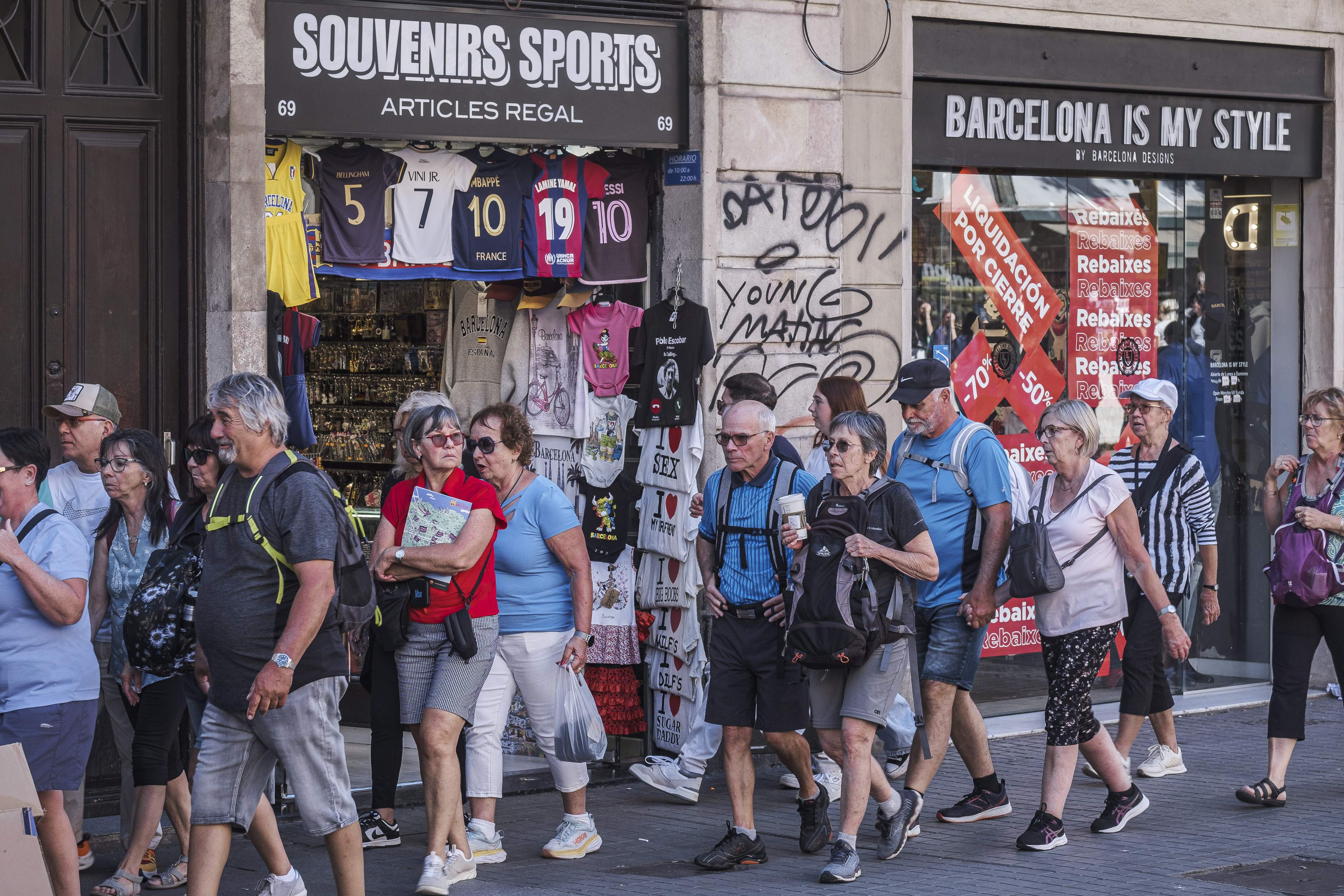 Los turistas internacionales dejan 3.300 millones de euros en Catalunya