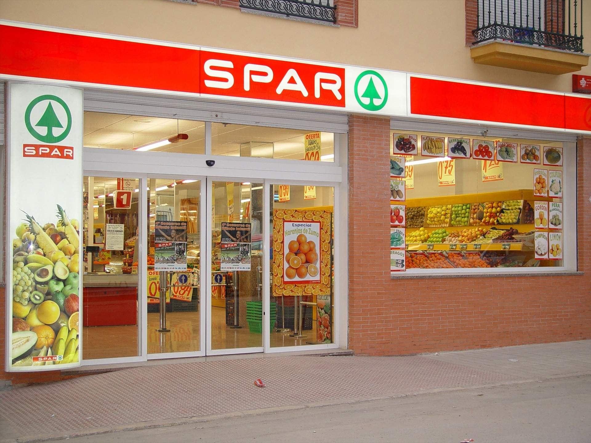 Establecimiento de la cadena Spar. Europa Press