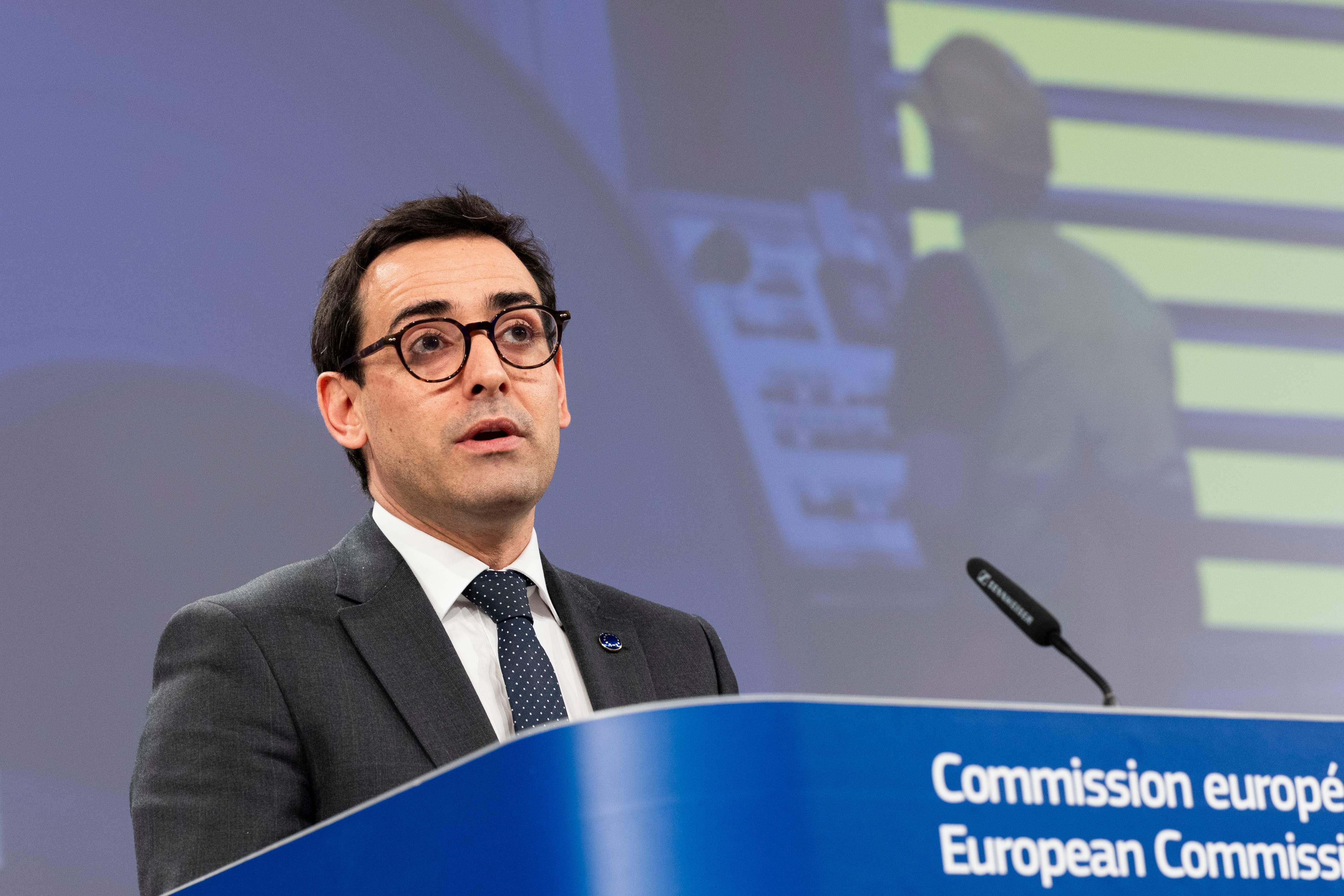 El comisario europeo de industria critica la fábrica de Ebro en Barcelona: "No aporta valor añadido"