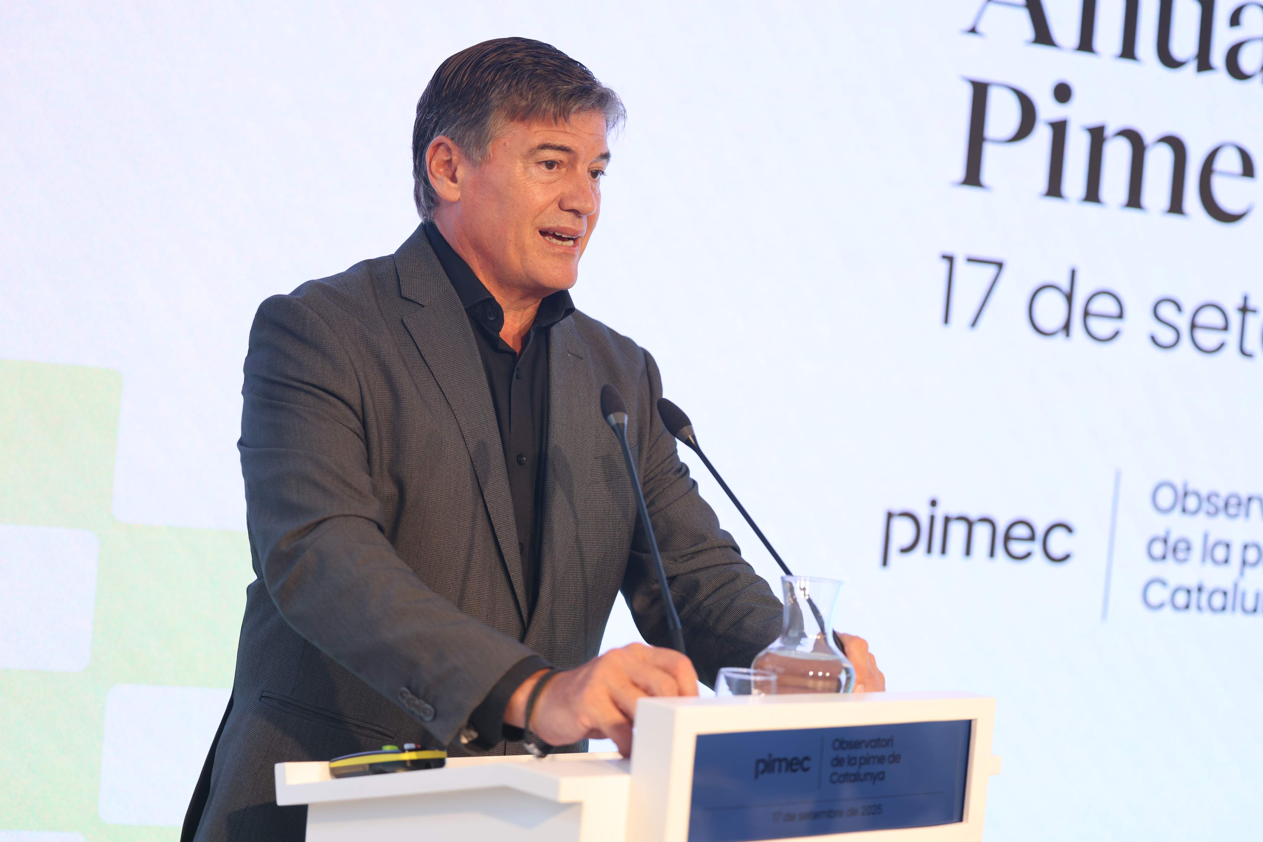 Pimec amenaza con los tribunales si no entran al Consejo Económico y Social
