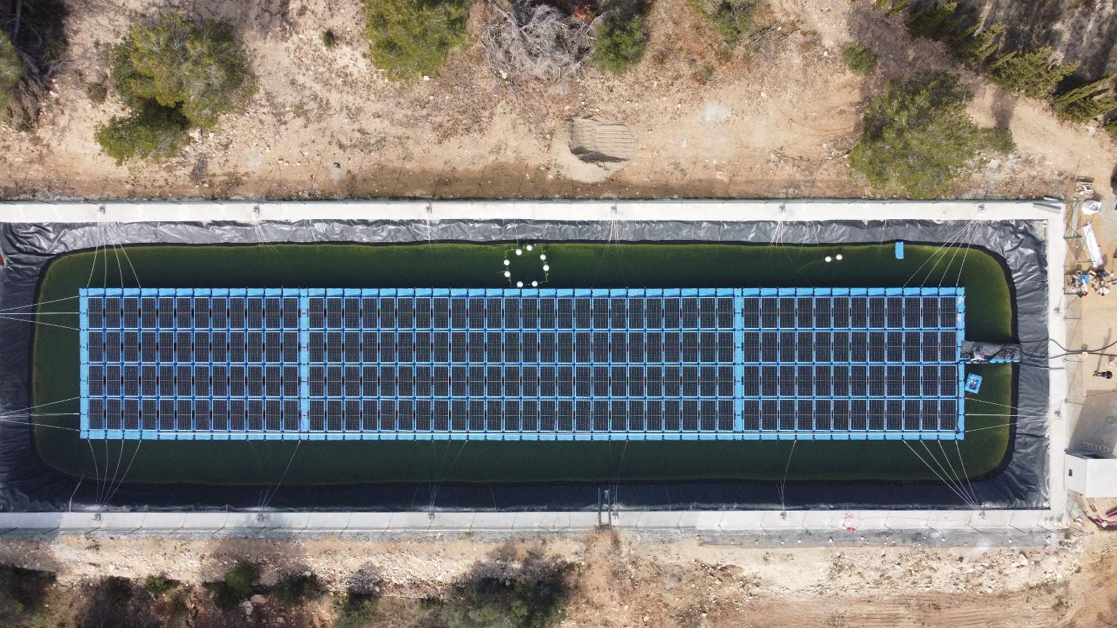 La patronal fotovoltaica y agricultores de regadío pactan cómo convivir en Catalunya y proponen una ley