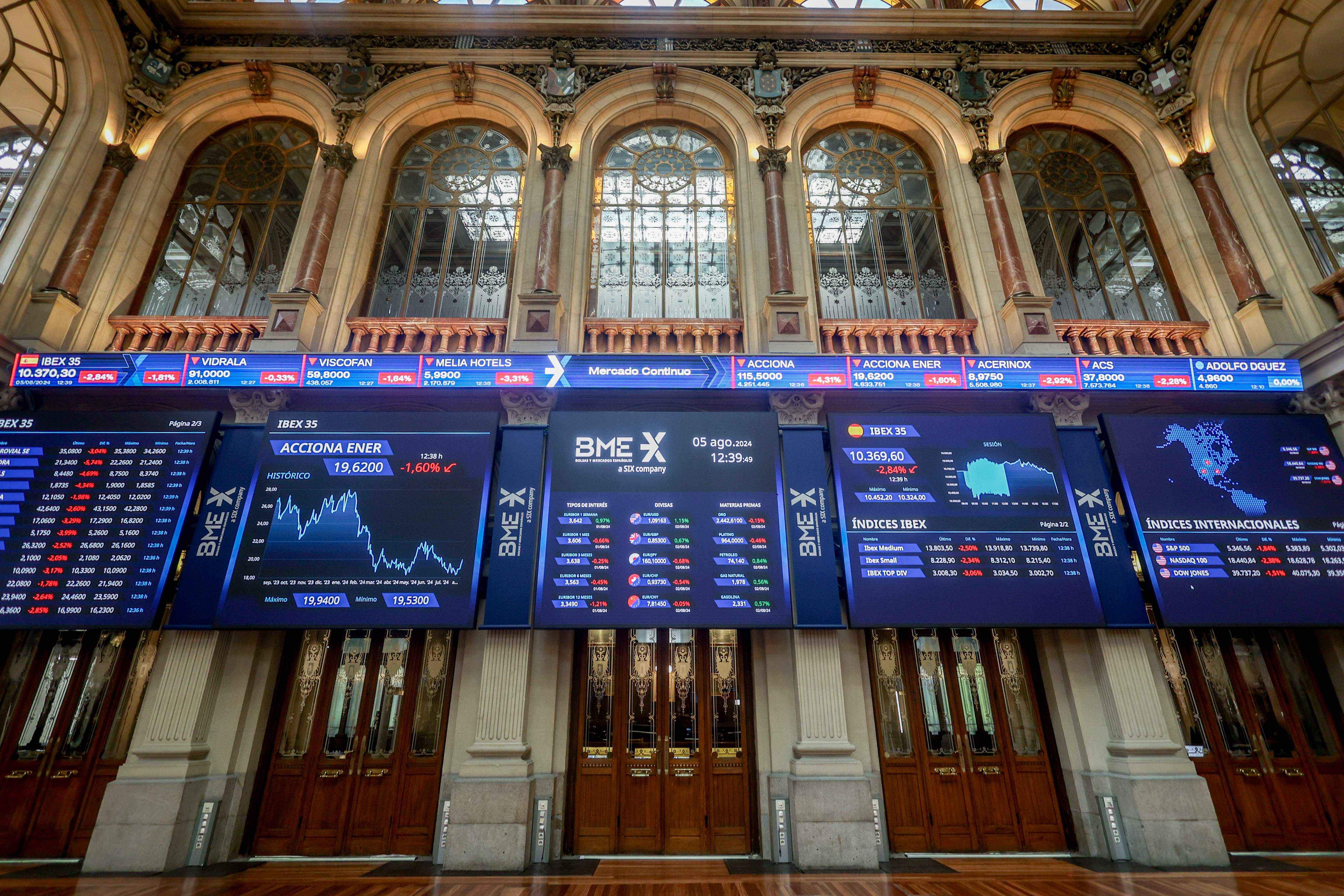 El Ibex-35 abre sesión con una subida del 0,6%