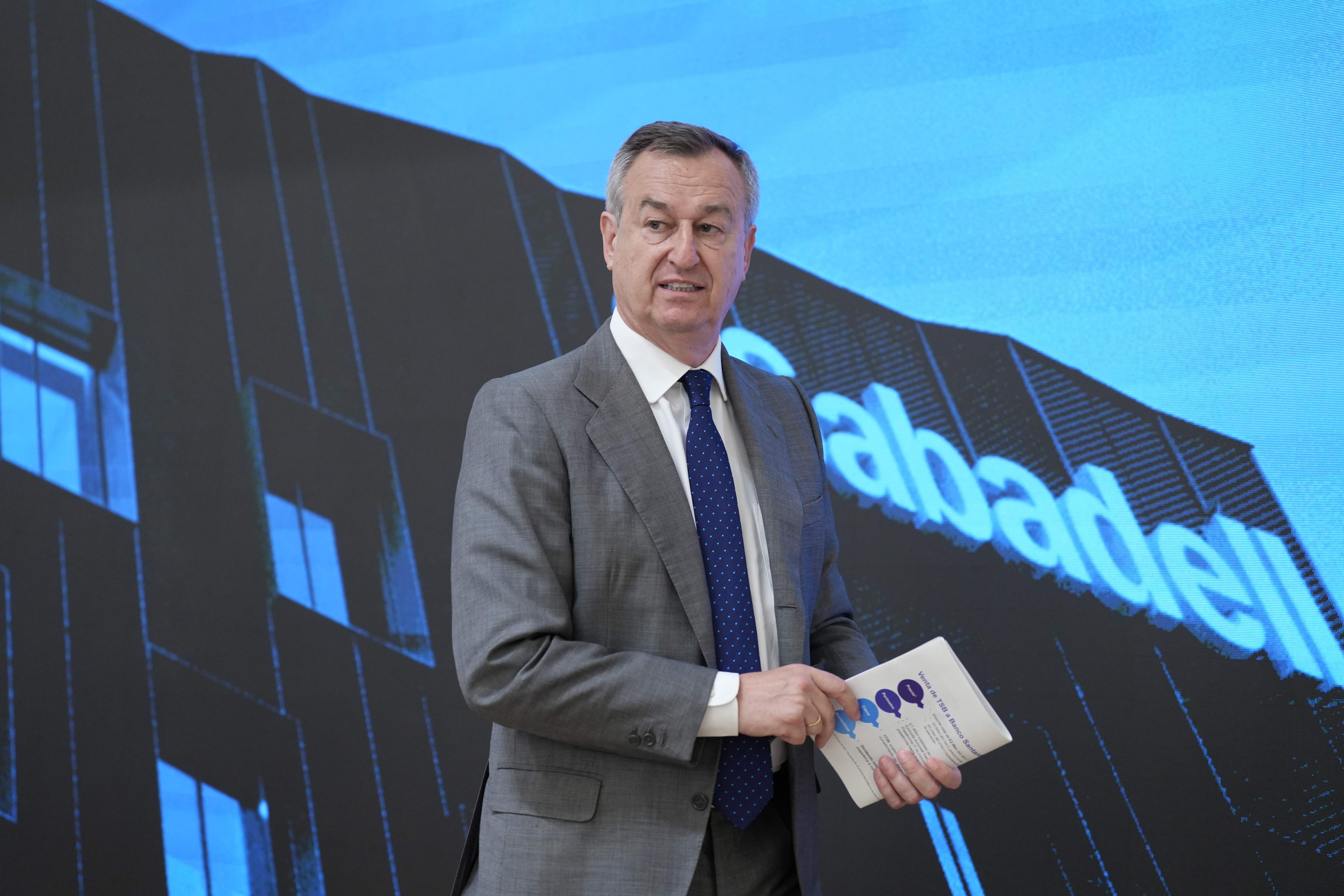 El Sabadell reitera que l'opa és "dolenta" malgrat l'última millora del BBVA