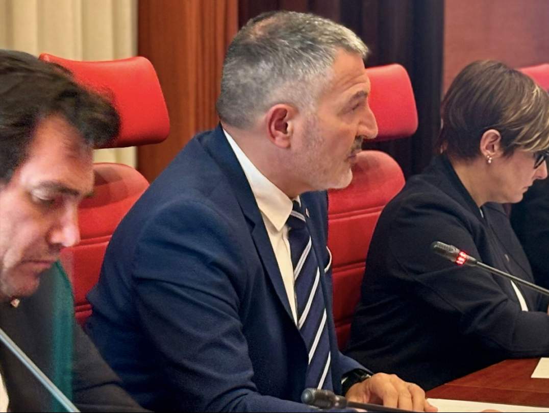 La Generalitat anuncia 4.400 millones de inversión para el  Plan Nacional para la Industria