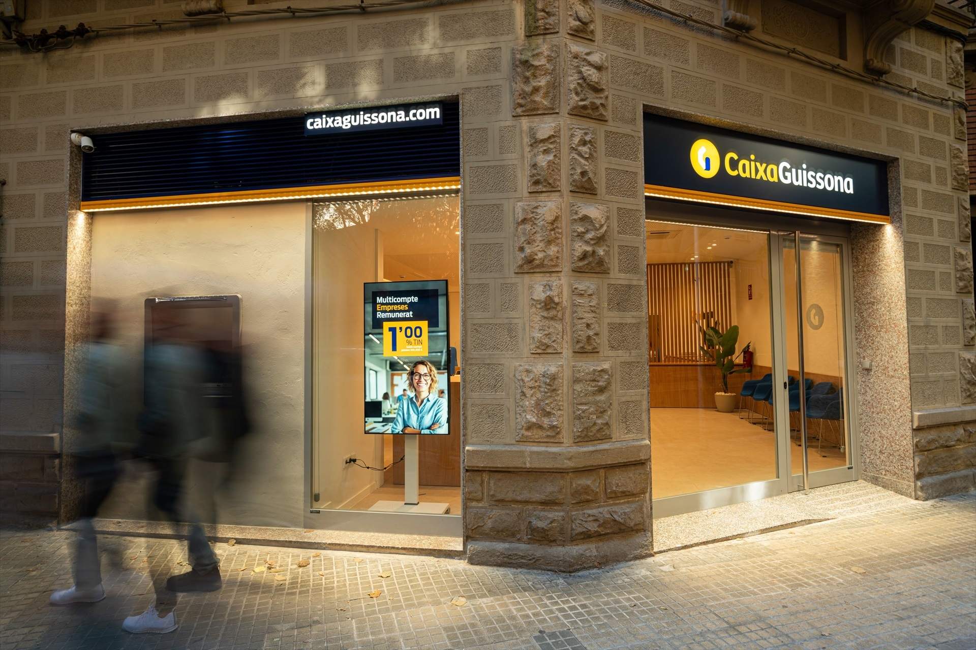 CaixaGuissona obre a Manresa la seva cinquena oficina a Catalunya