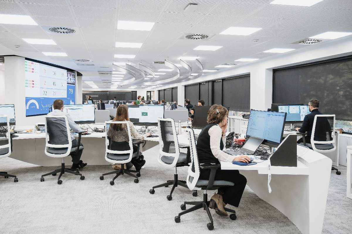 Teladoc Health crece en Australia incorporando los 300 profesionales de Telecare