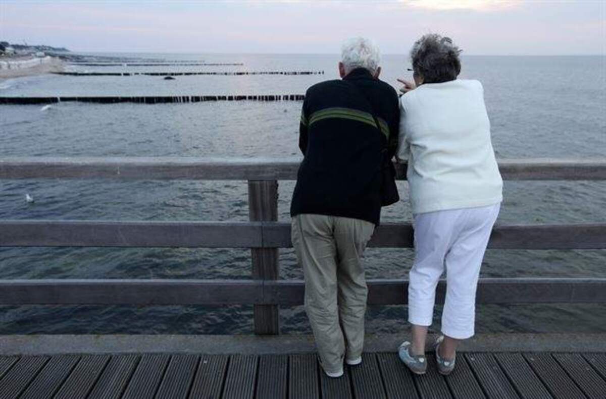 Imserso 2025-2026: guia per reservar els viatges, dates, destinacions i preus