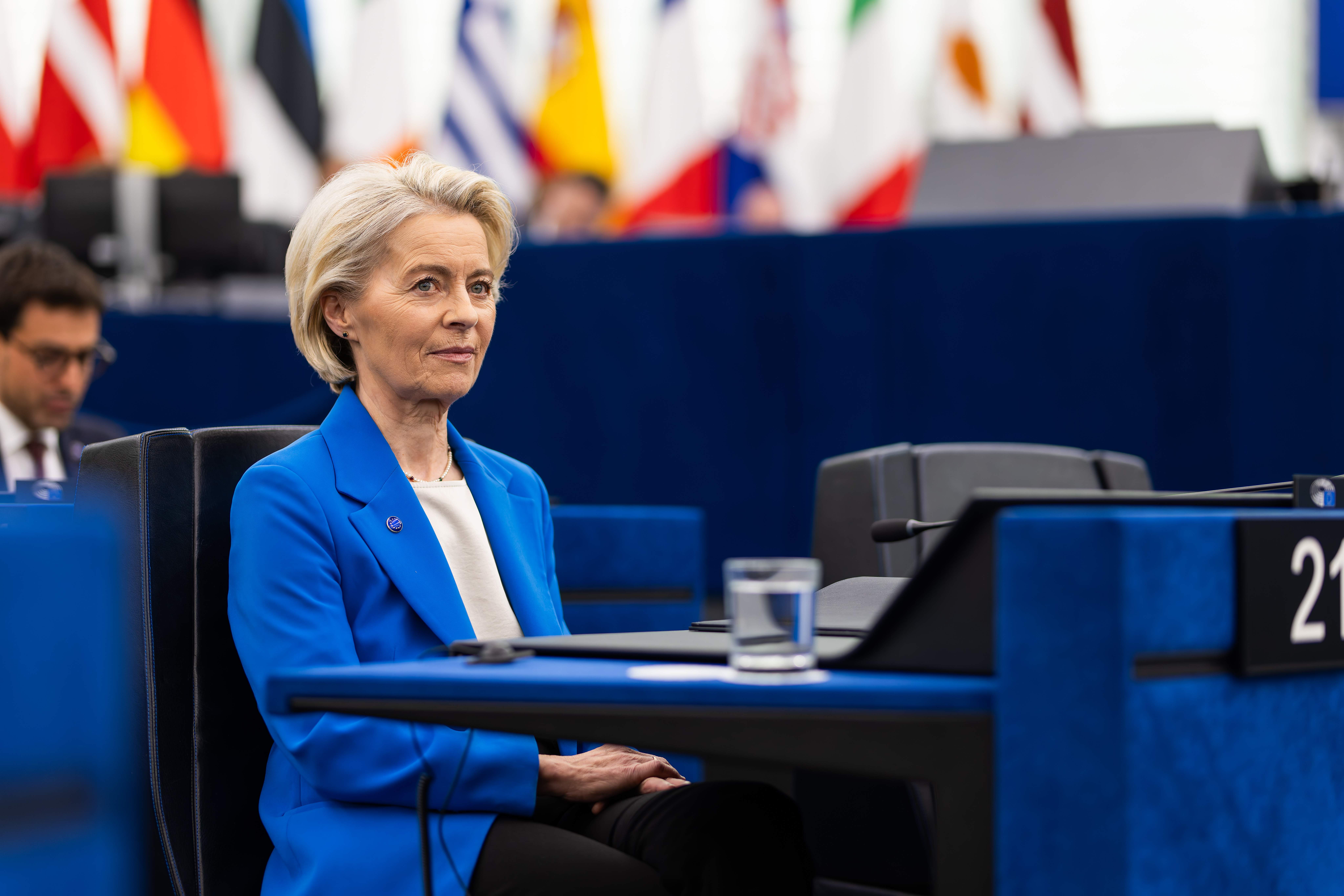 La UE presenta el seu pla d'IA amb una inversió de 1.000 milions d'euros