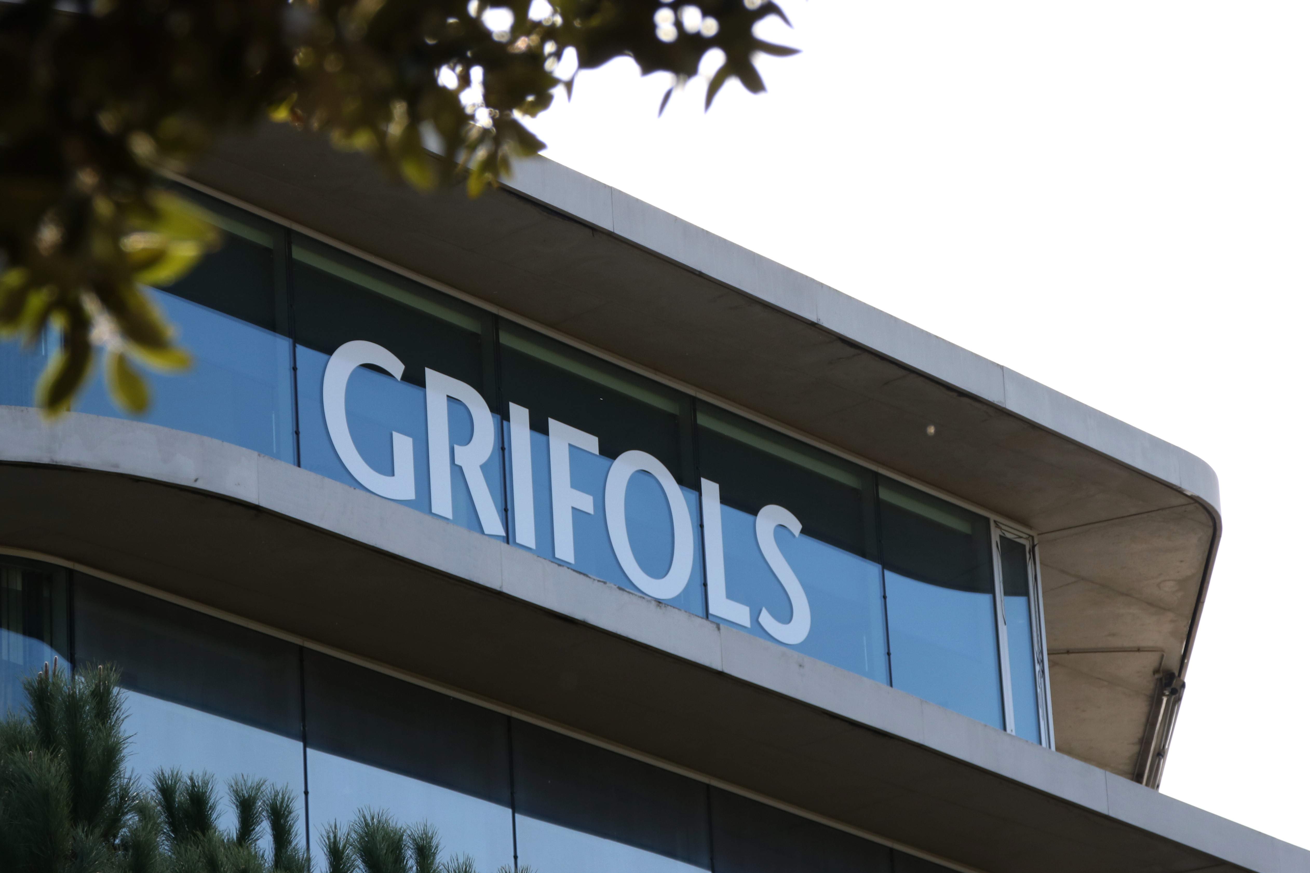 Investigan Gotham por difundir información engañosa de Grifols
