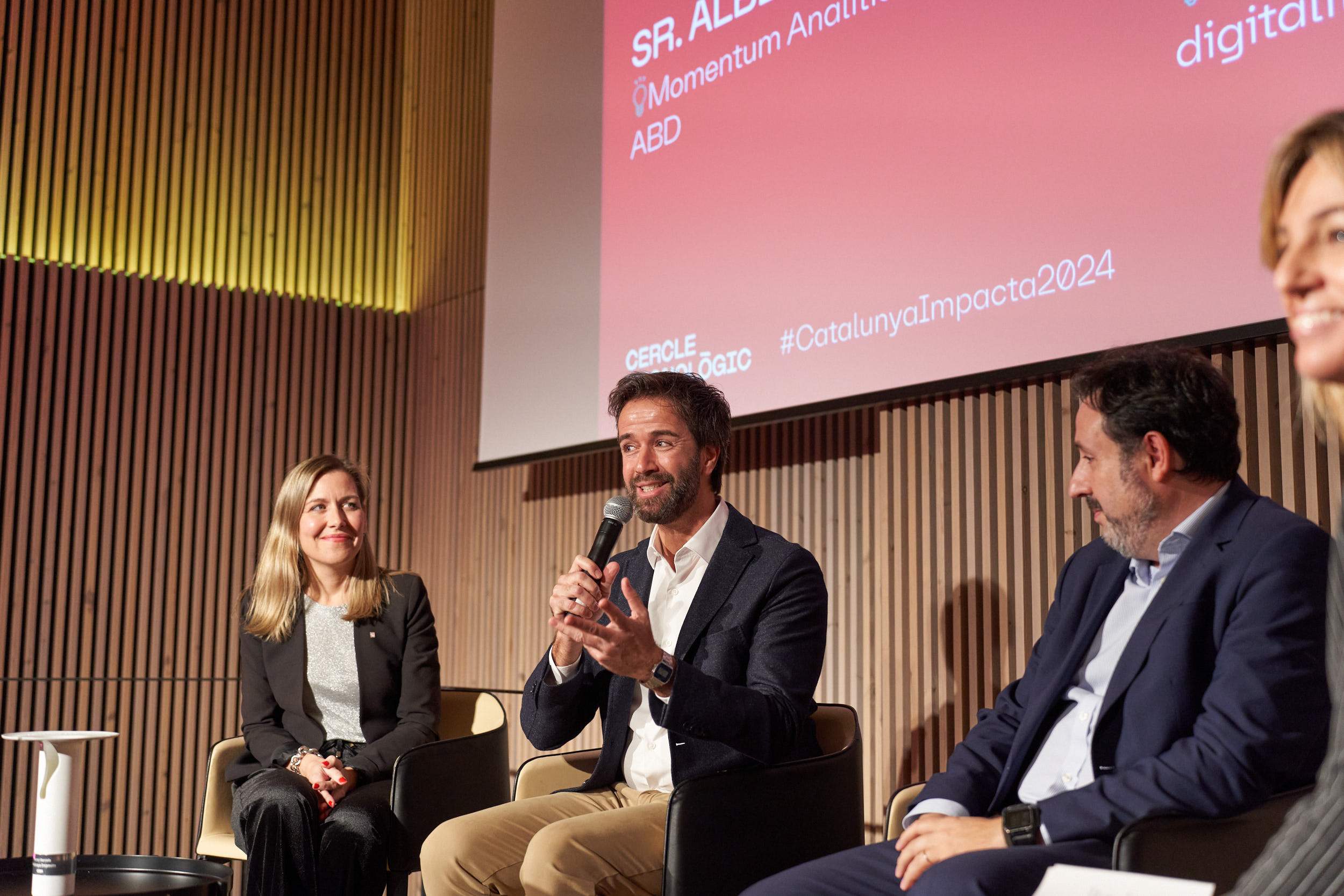Atenea aconsegueix una subvenció per desenvolupar una nova IA per a la salut i l'atenció domiciliària Atenea aconsegueix una subvenció per desenvolupar una nova IA per a la salut i l'atenció domiciliària