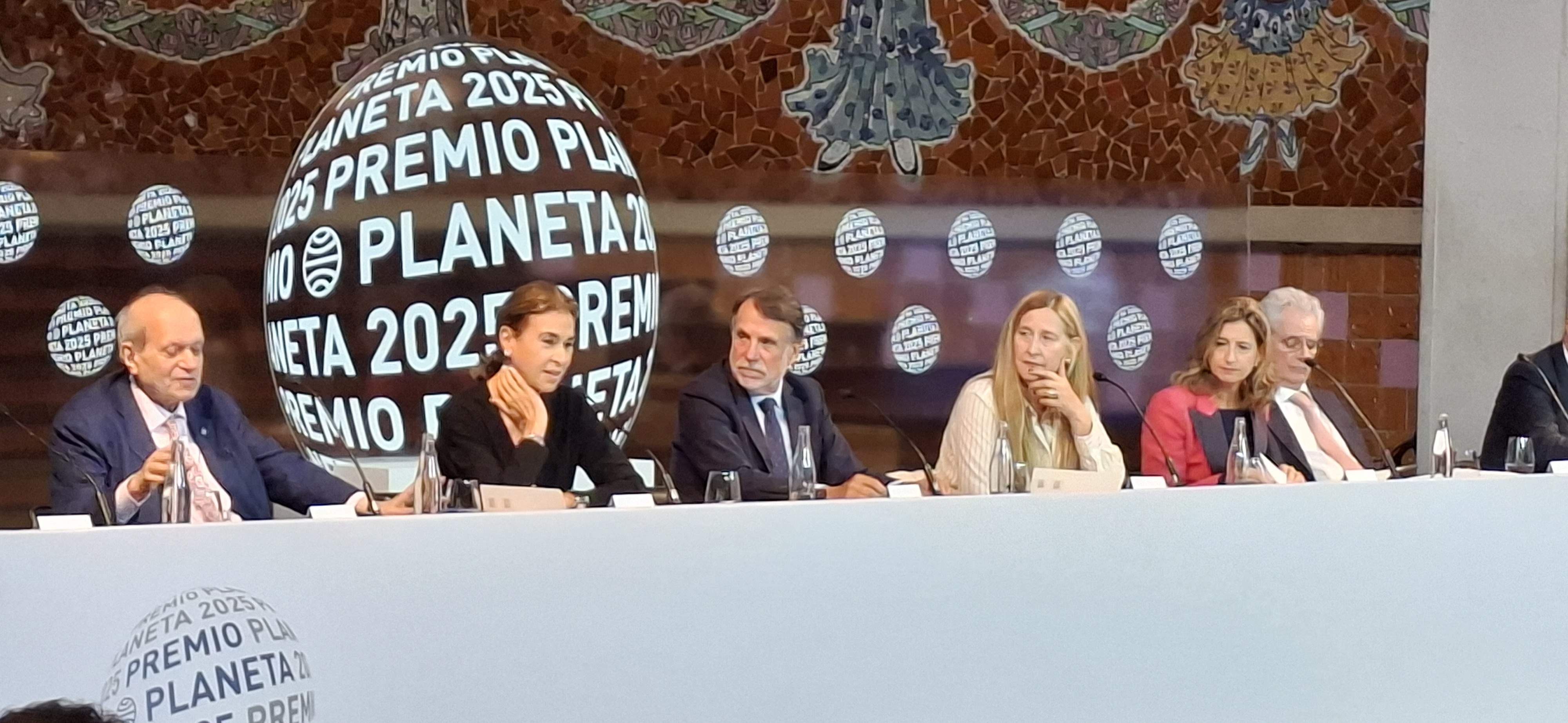 El grupo Planeta supera por primera vez los 2.000 millones en ingresos, con un crecimiento del 7,1%
