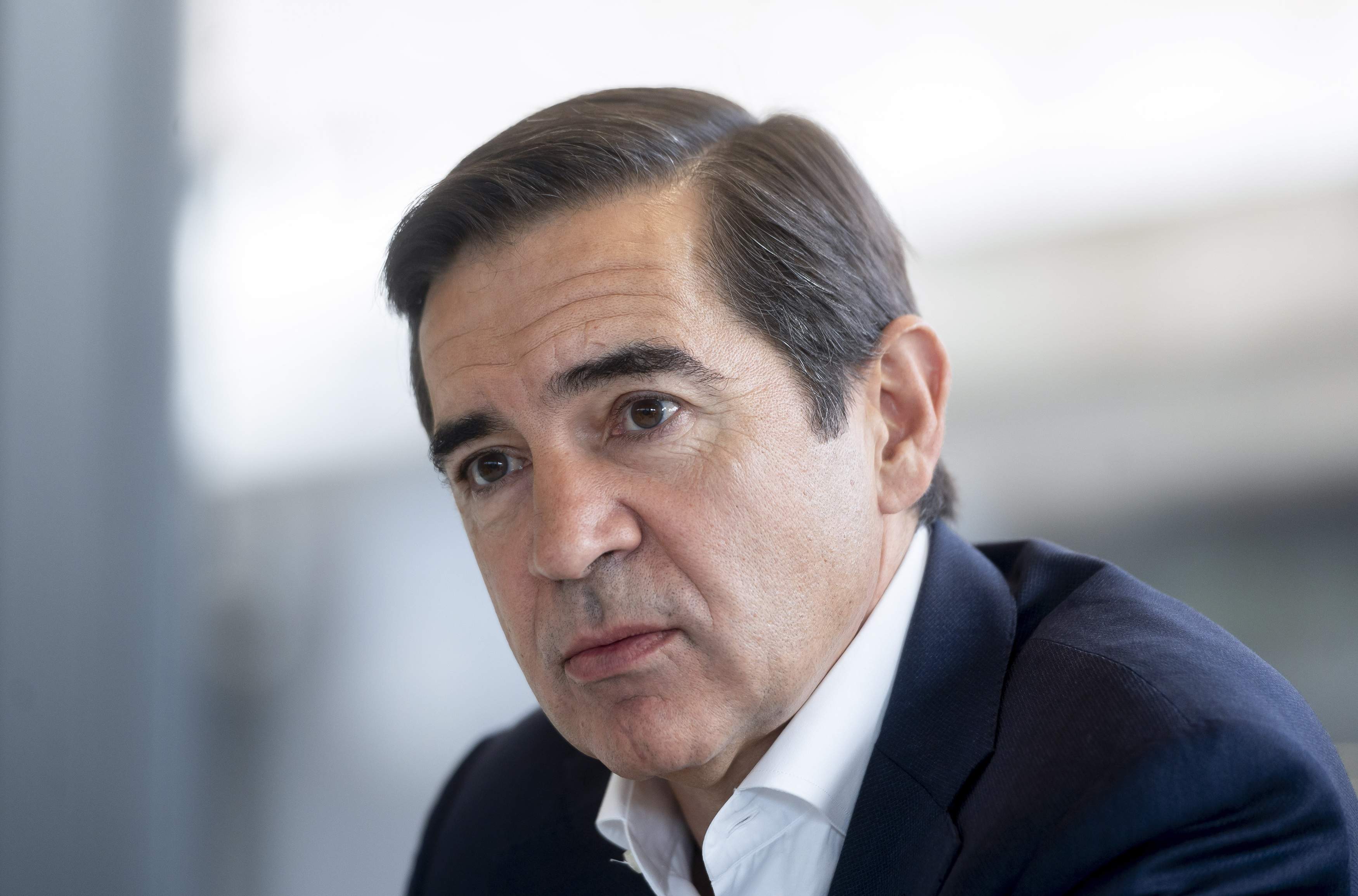 Torres felicita Oliu, però el culpa d'alimentar la hipòtesi d'una segona opa