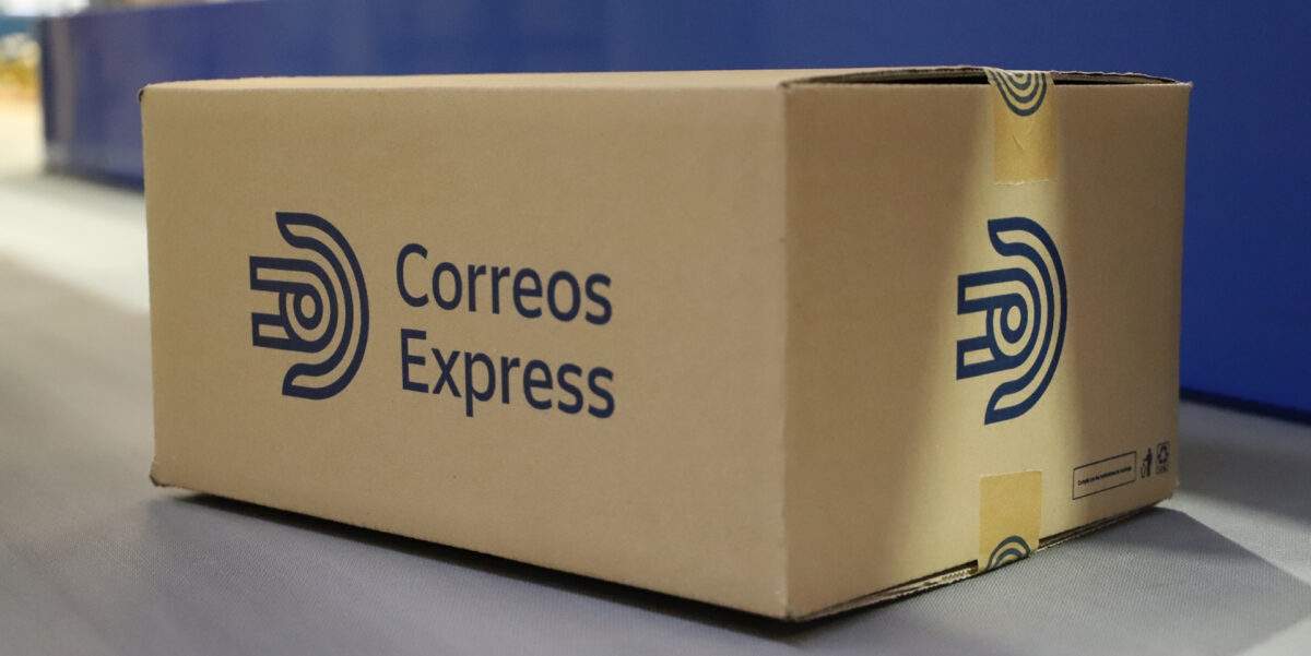 Los estancos serán 13.000 nuevos puntos logísticos para ampliar la red de Correos
