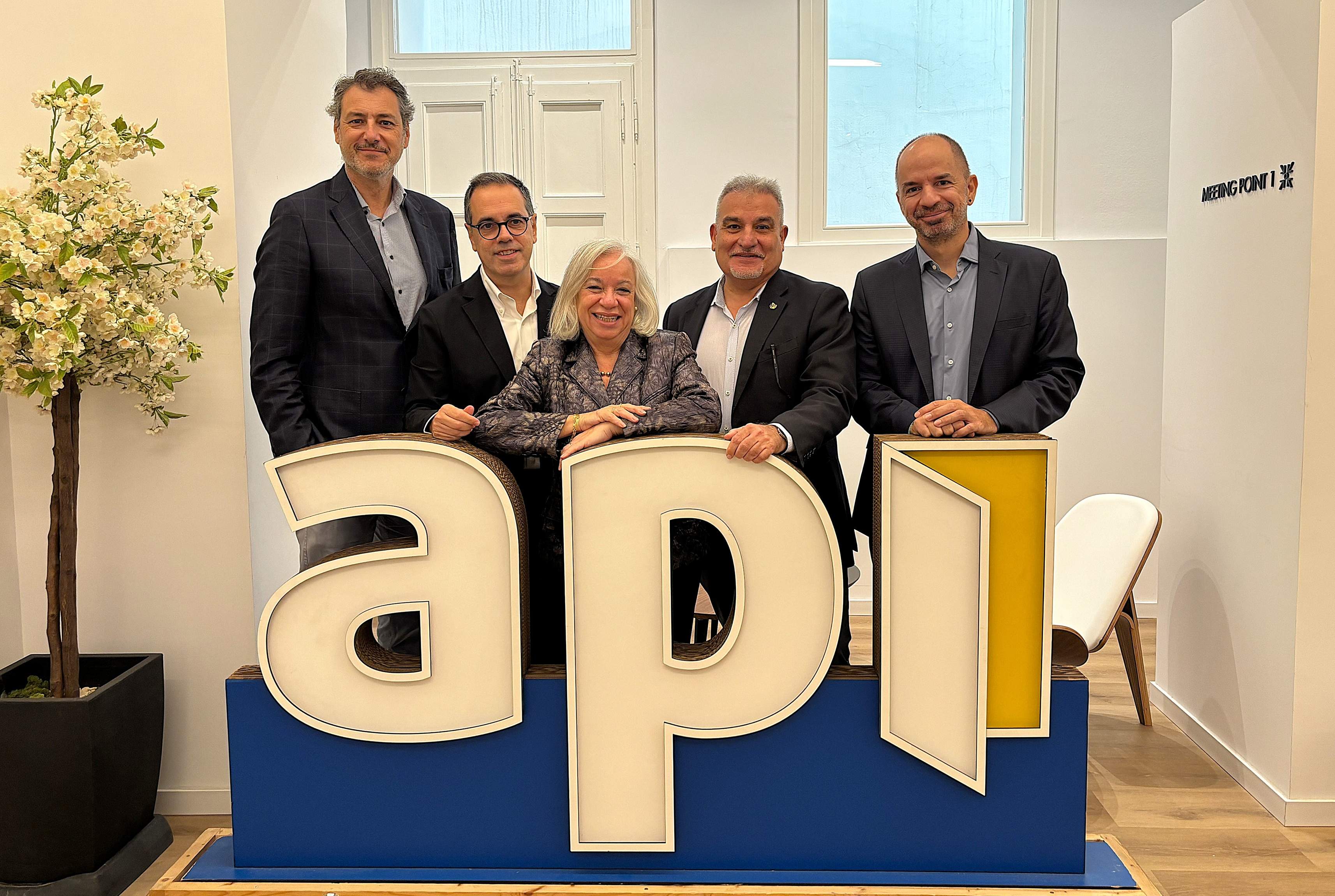 Los agentes inmobiliarios aceptan el tope a los alquileres y piden un pacto de vivienda