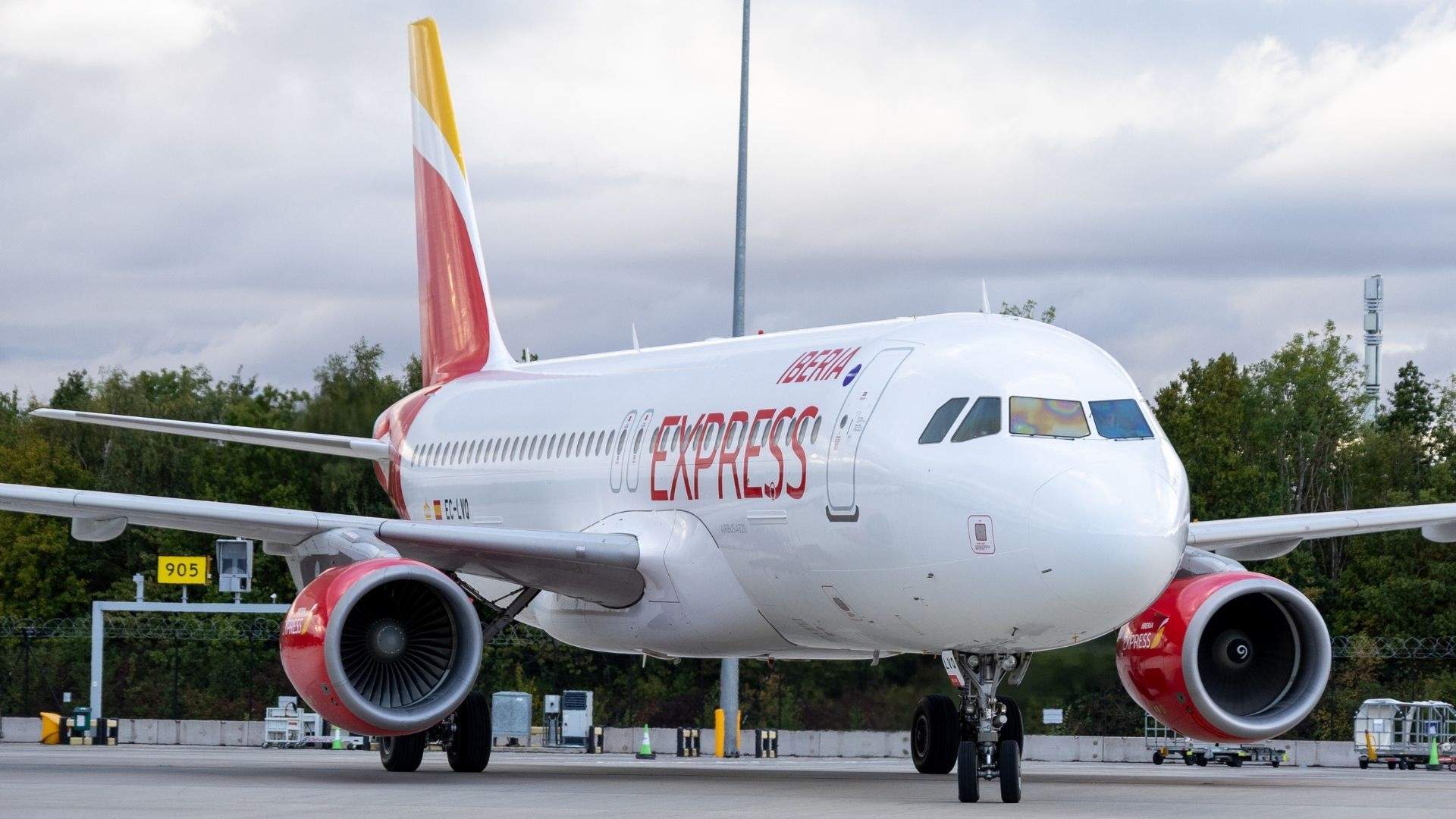 Iberia i Iberia Express segueixen en caiguda lliure i perden milions de passatgers