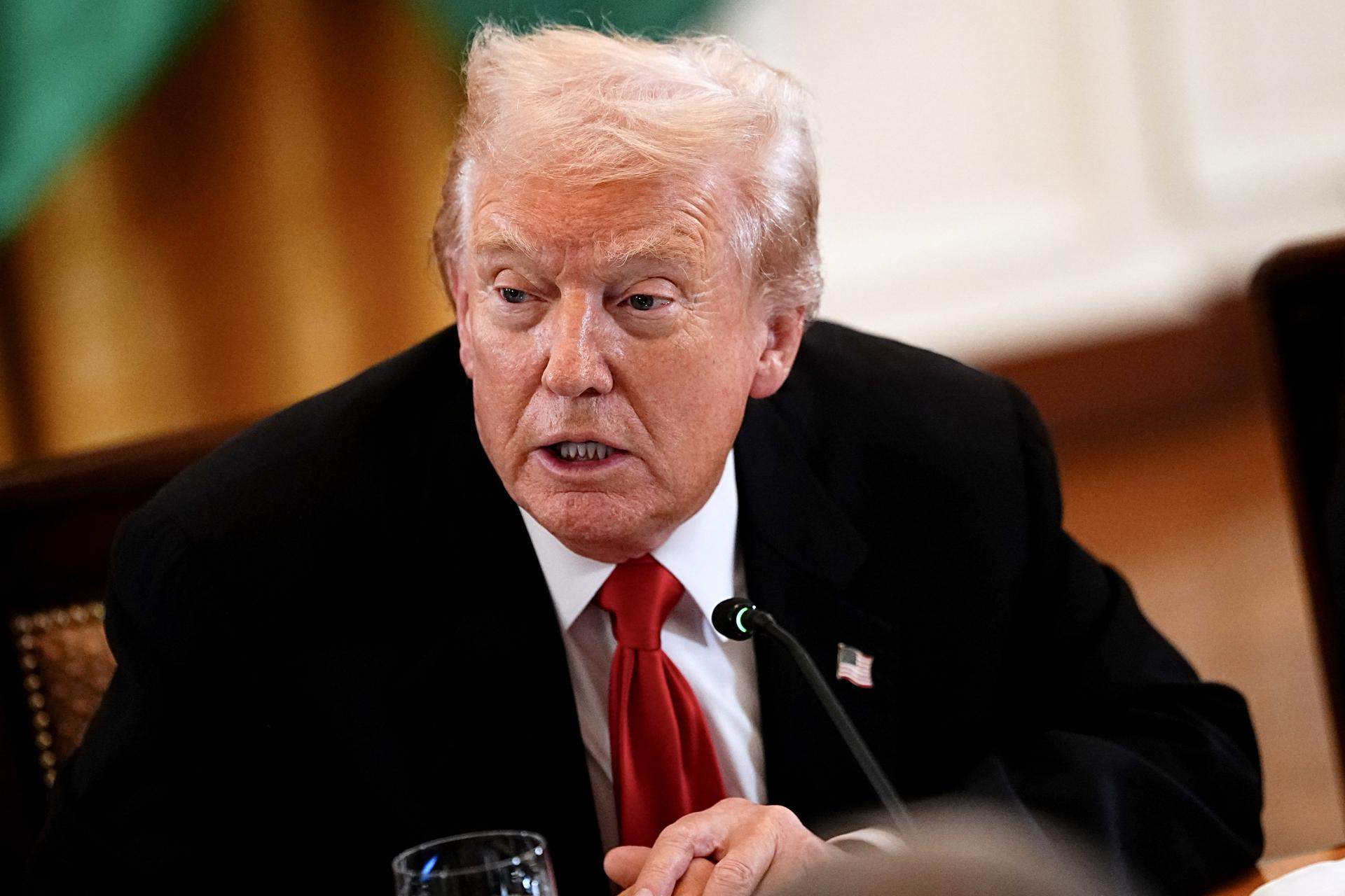 Trump elimina aranzels sobre el cafè, vedella, alvocats... per frenar l’encariment de la cistella de la compra