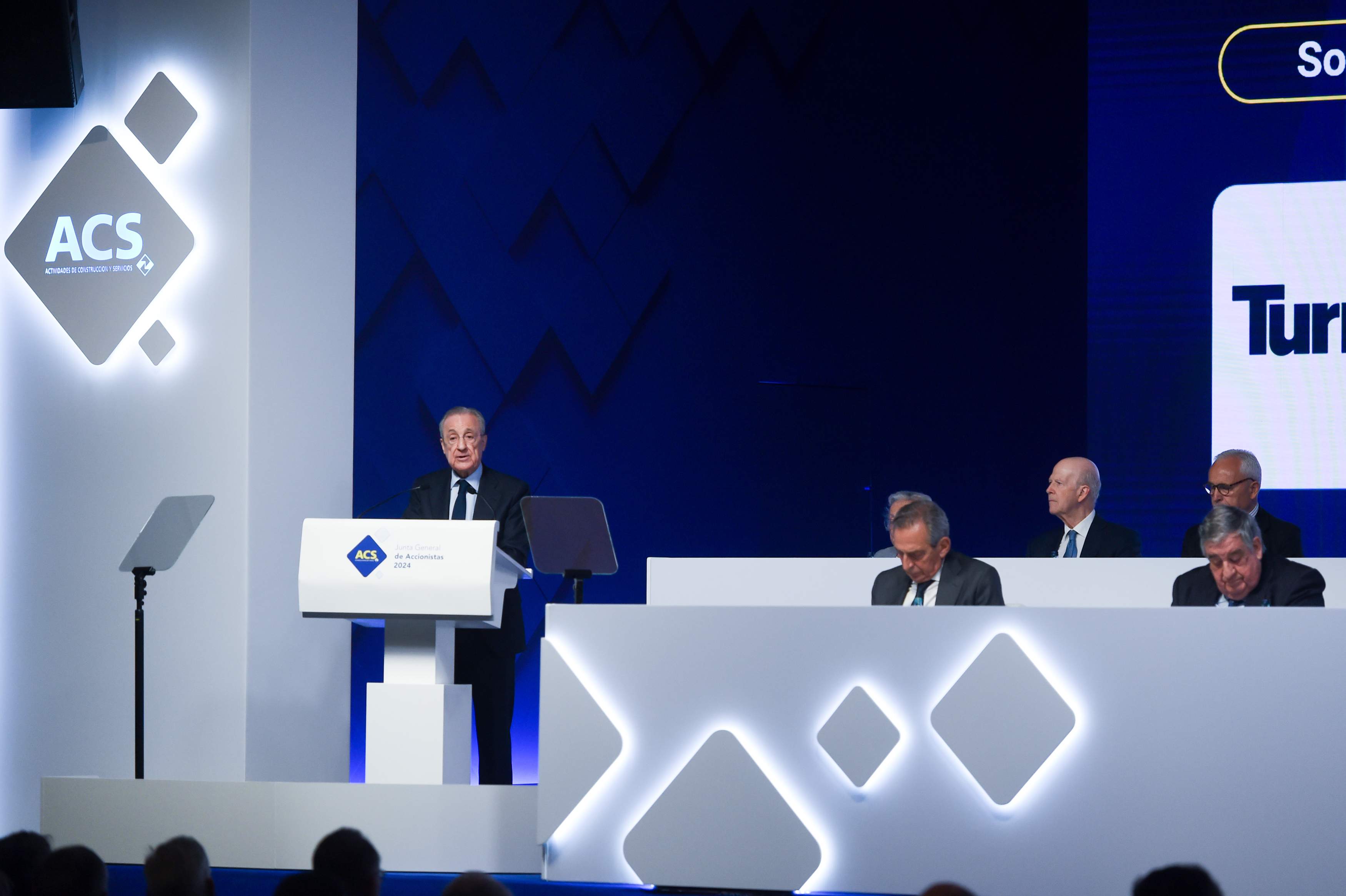 ACS construirá un centro de OpenAI y Oracle por 13.000 millones de euros