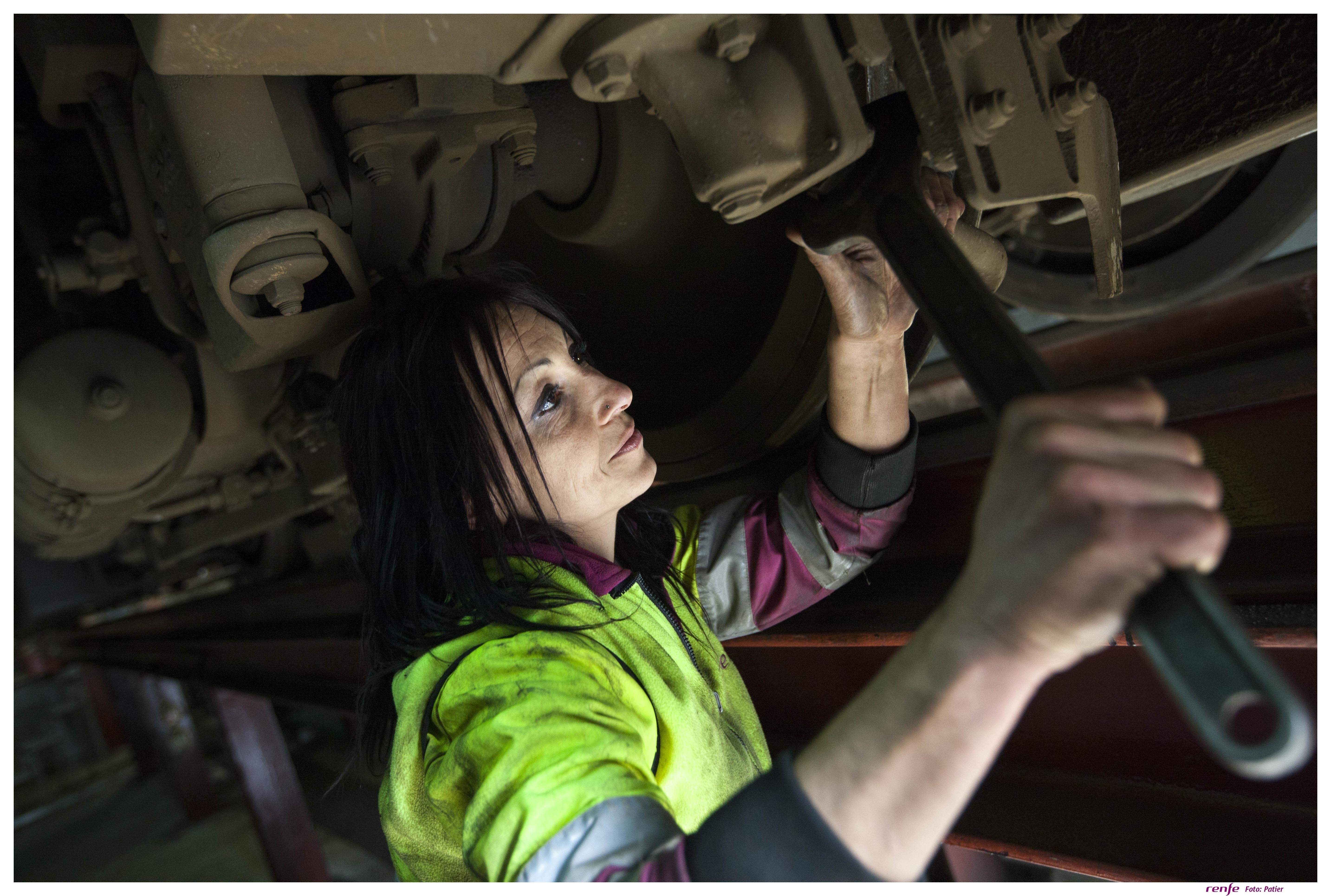 Renfe impulsa un plan de jubilación para rejuvenecer la plantilla