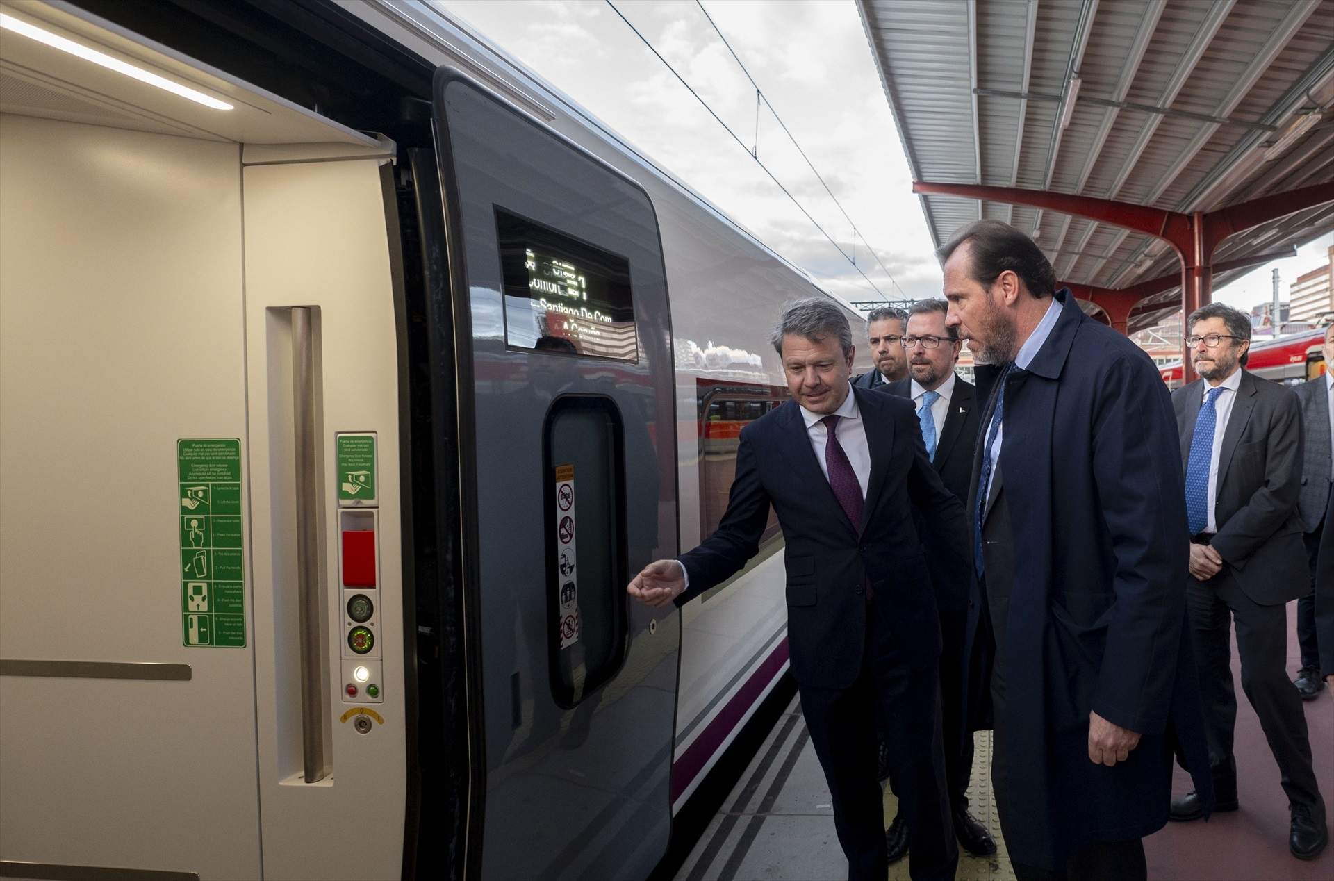 La sustitución del avión por el tren, en el aire con la nueva ley de movilidad