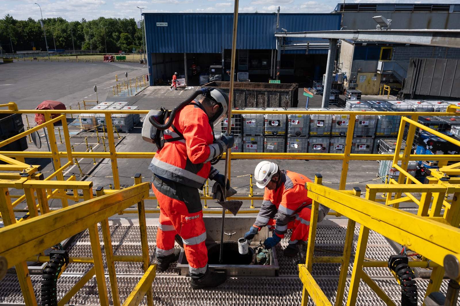 WhatsApp Image 2025 11 21 at 14.17.38 (1)