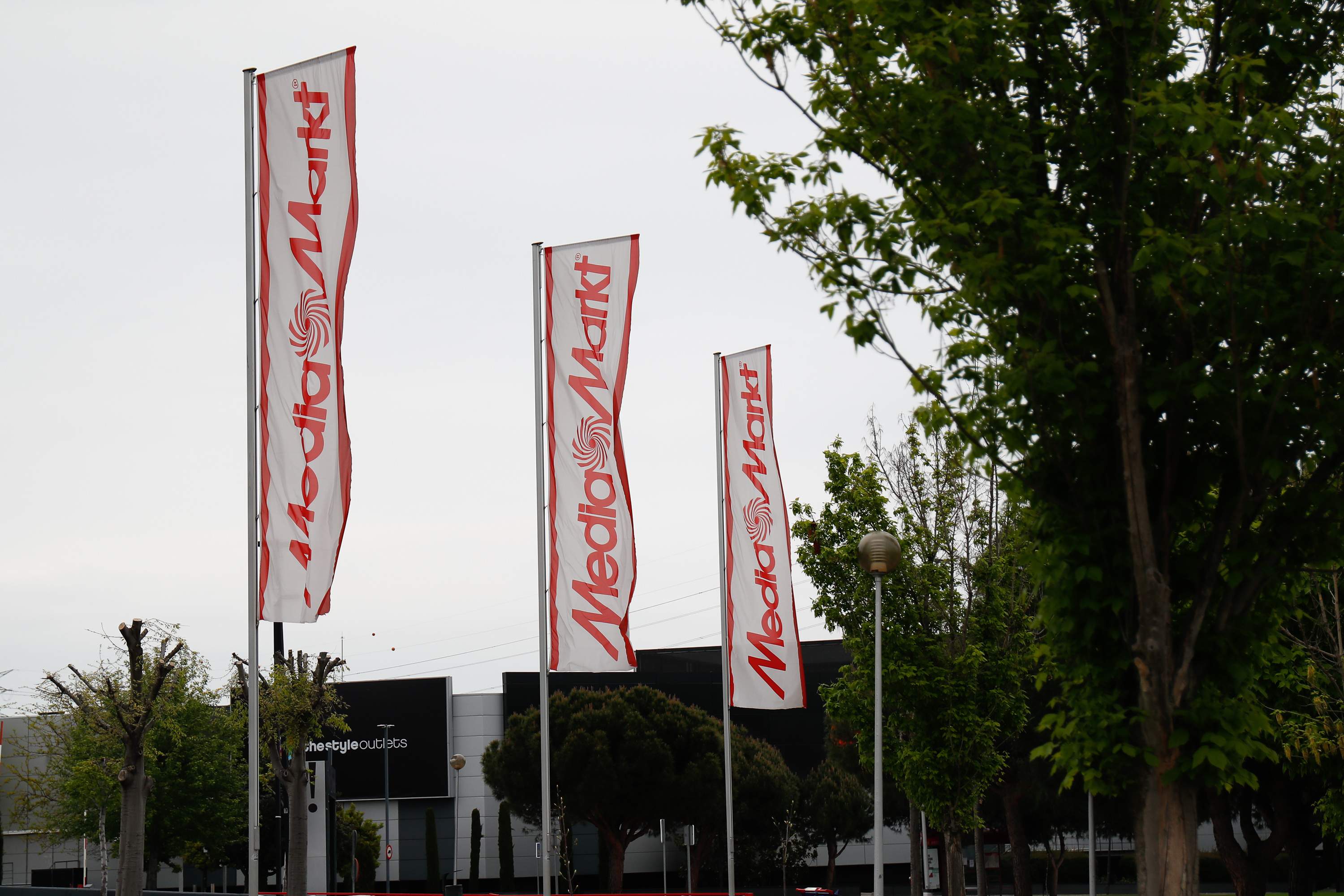 Consum multa amb 350.000 euros 7 empreses per falses rebaixes al Black Friday