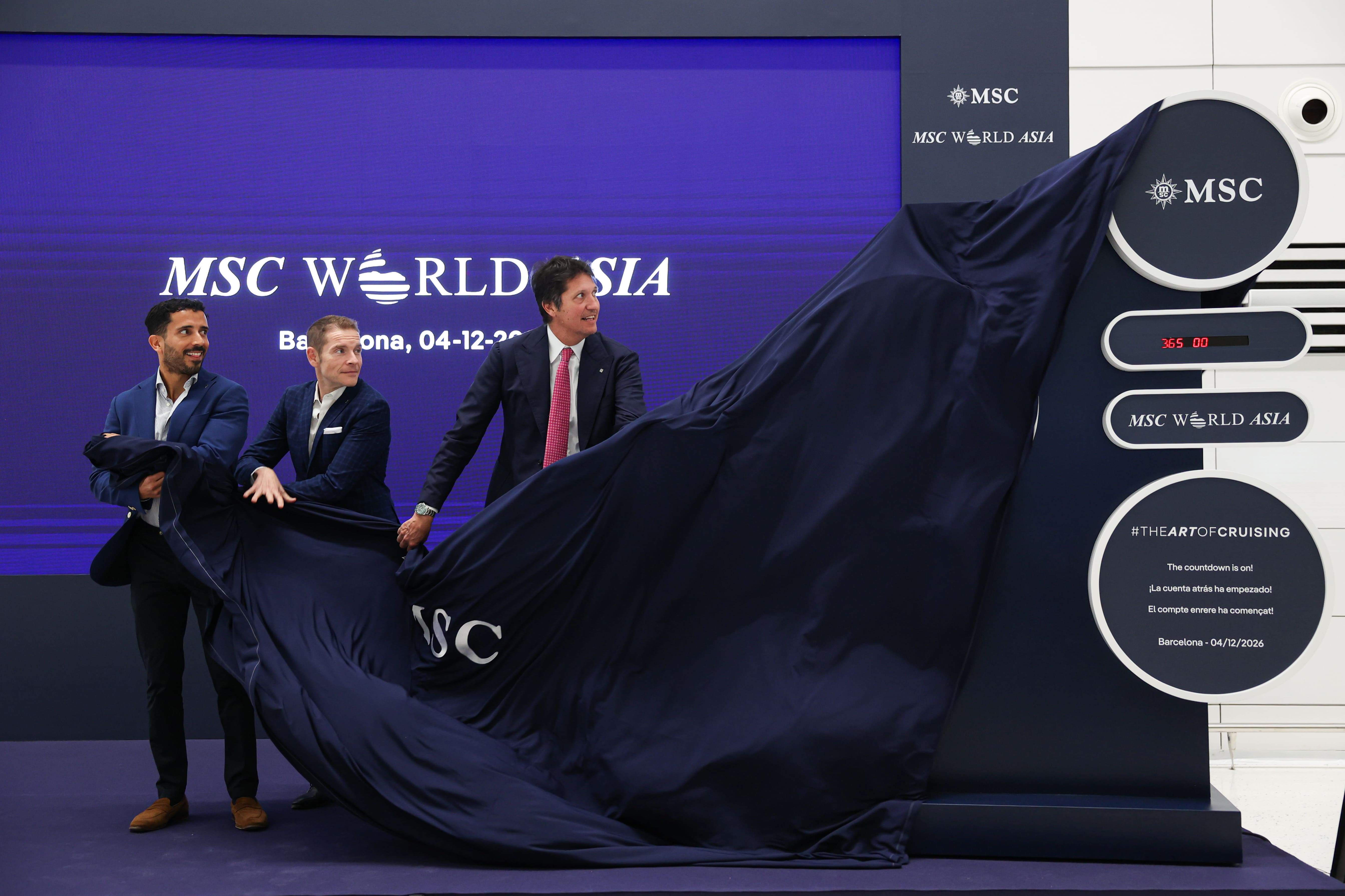 MSC activa el compte enrere: el creuer World Asia sortirà de Barcelona d'aquí a un any