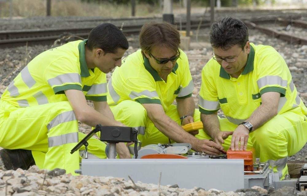 Adif lanza una nueva convocatoria de empleo para 67 ayudantes ferroviarios en Catalunya