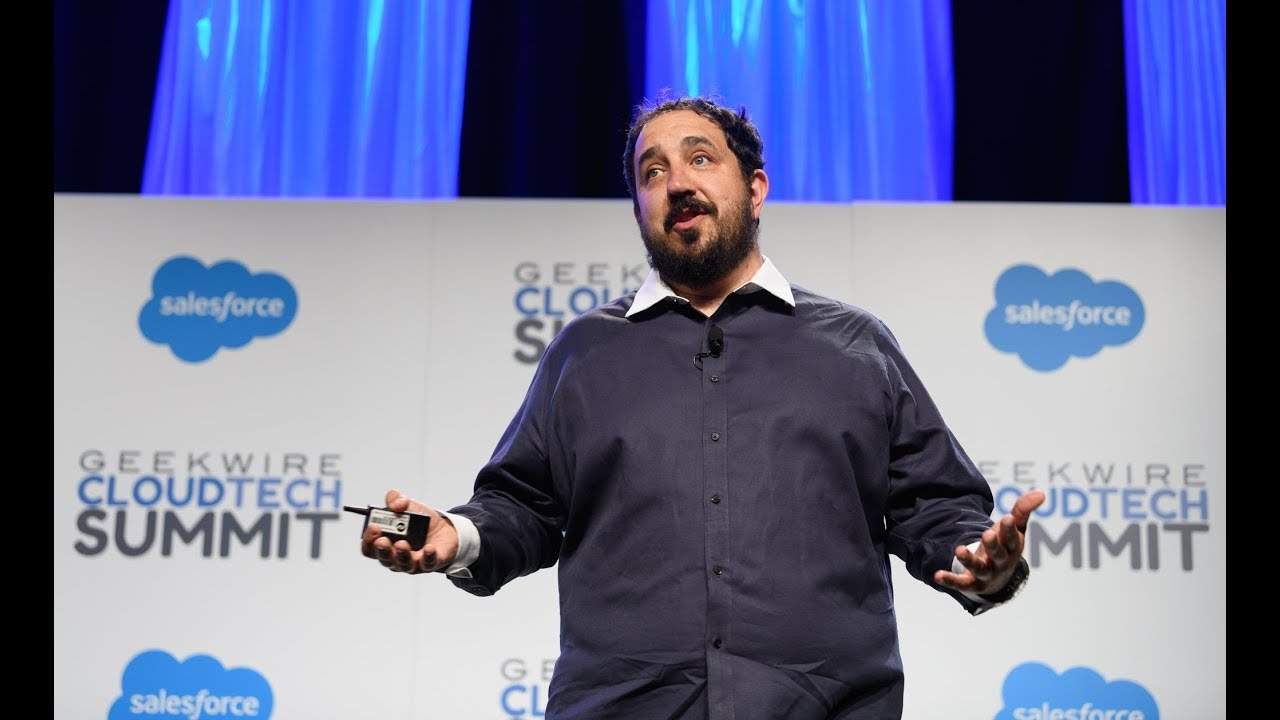 Amazon coloca a Peter DeSantis al frente de una nueva división de IA