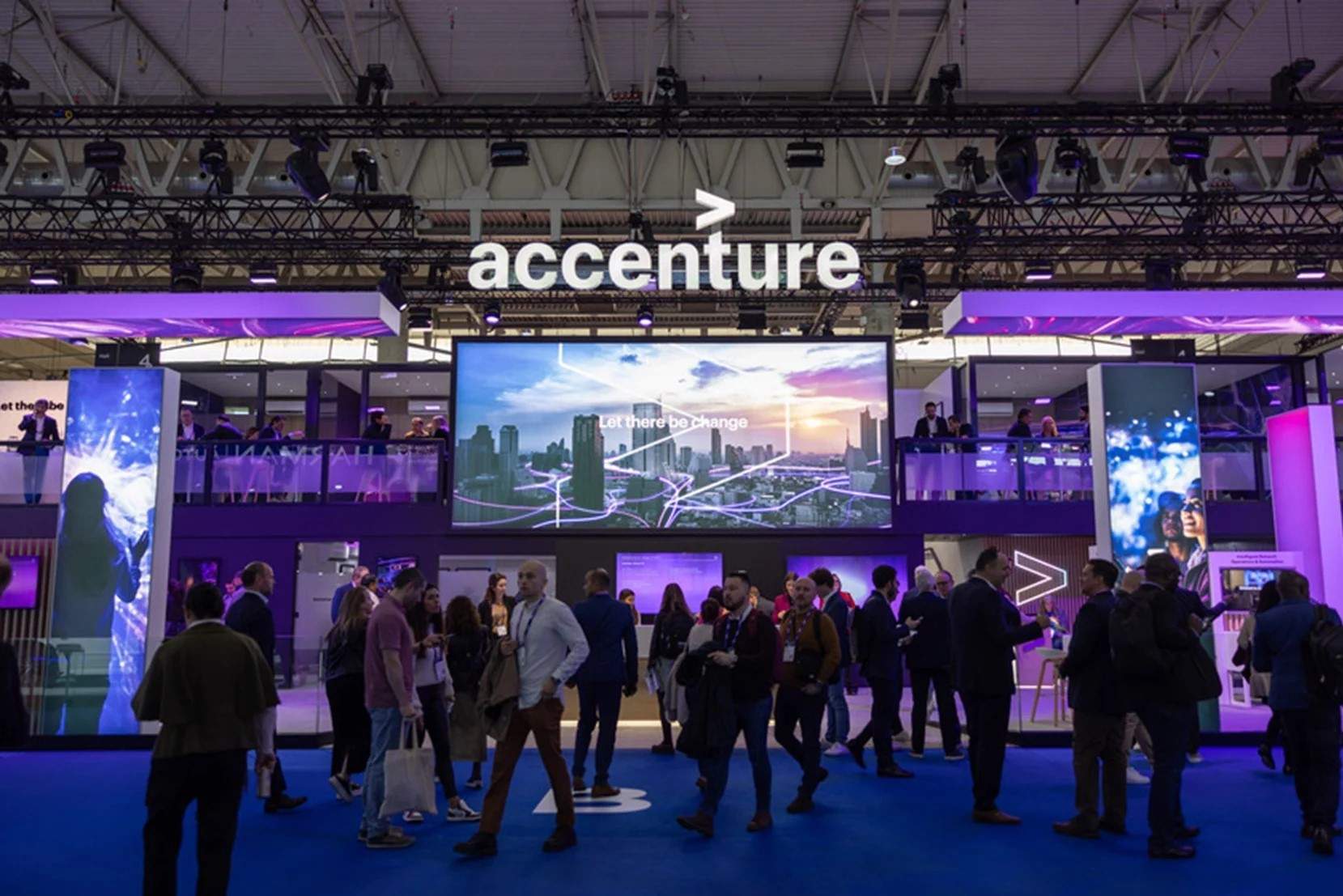 La patètica reinvenció d'Accenture davant d'un món que ja no la necessita