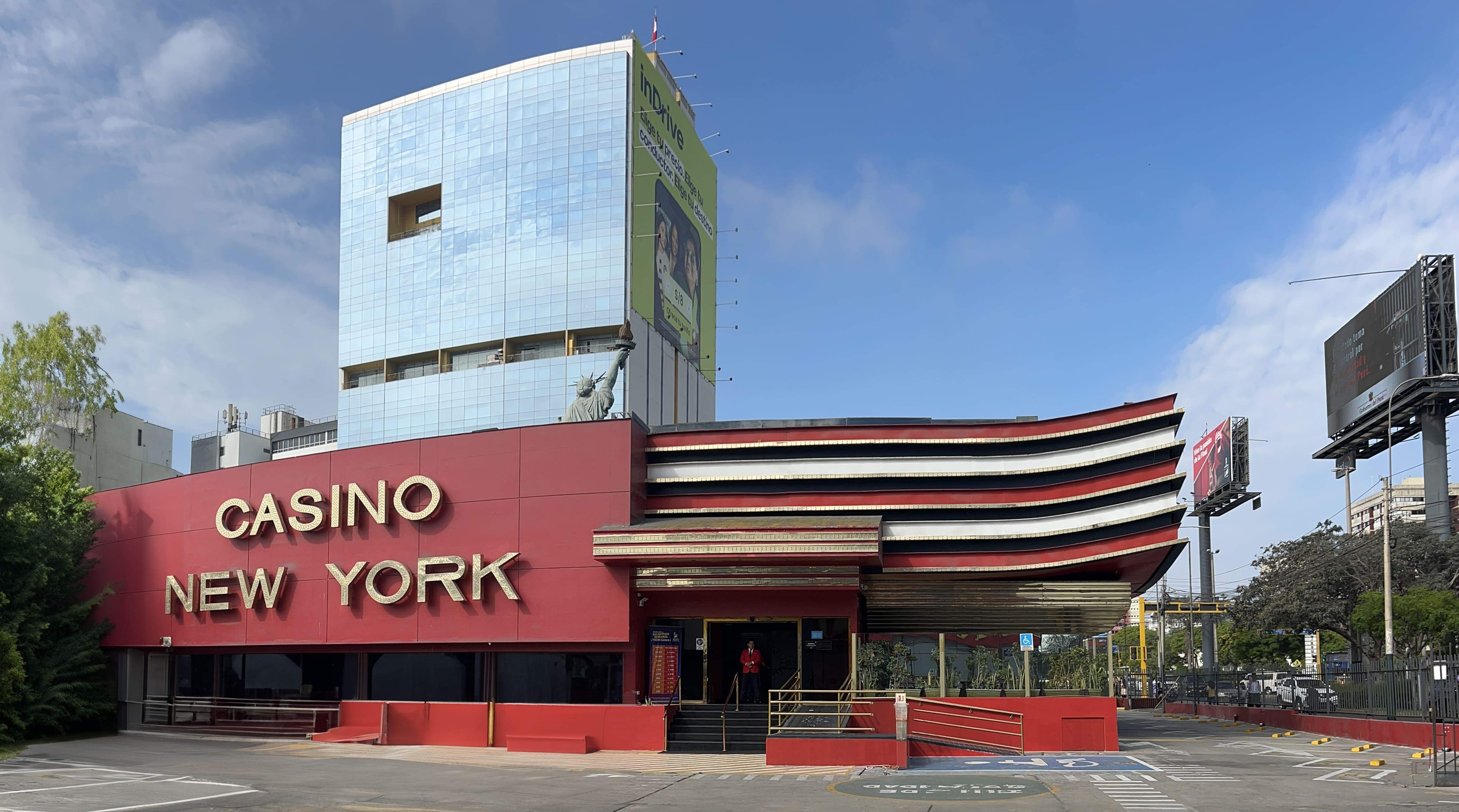 Cirsa compra el Casino New York, ubicado en Magdalena del Mar, en Lima.