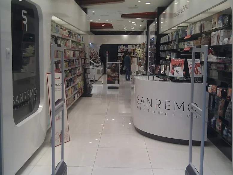 Perfumeries San Remo baja la persiana: cierra 25 tiendas en Barcelona y despide a 115 trabajadores