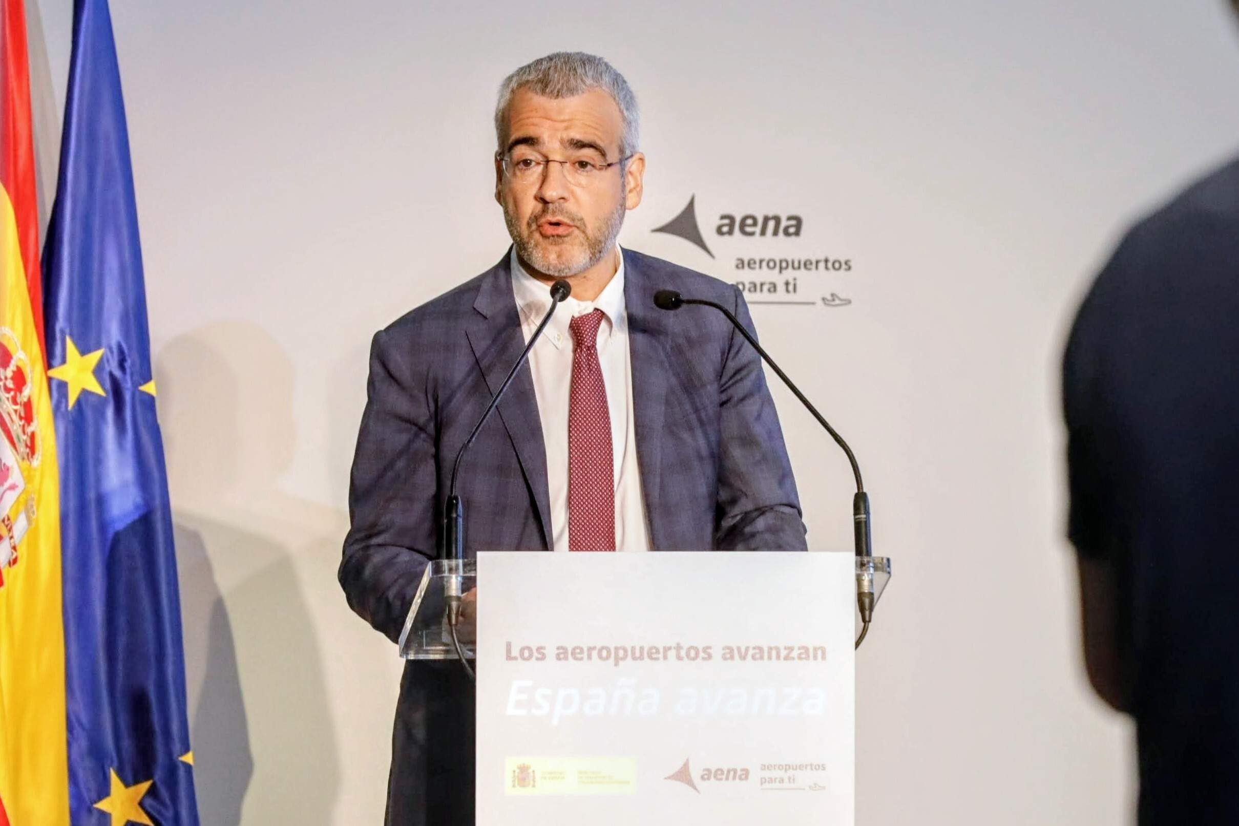 Lucena: "La ampliación del aeropuerto de Barcelona va cinco años tarde y no es culpa de Aena"